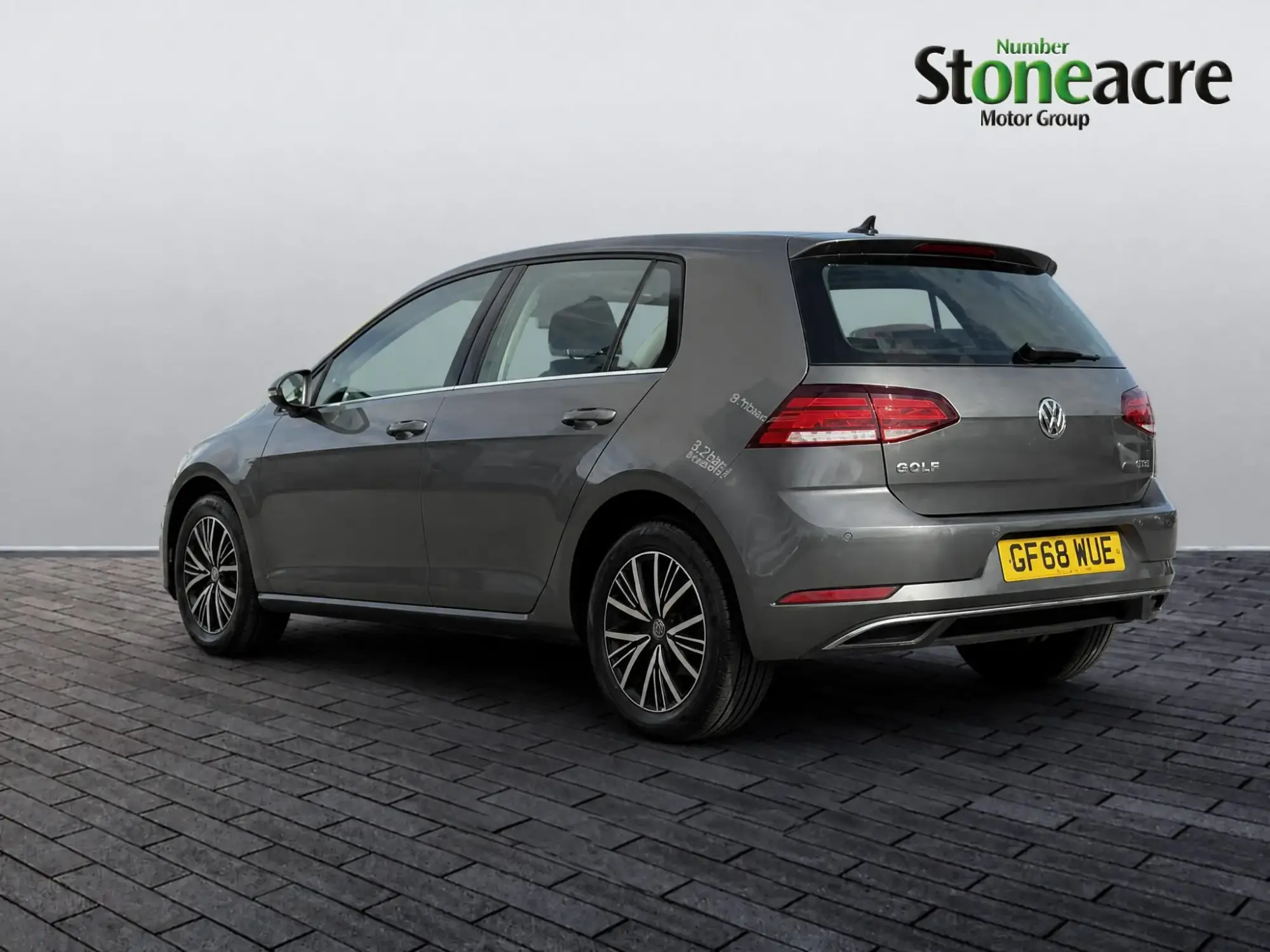 Volkswagen Golf Image 5