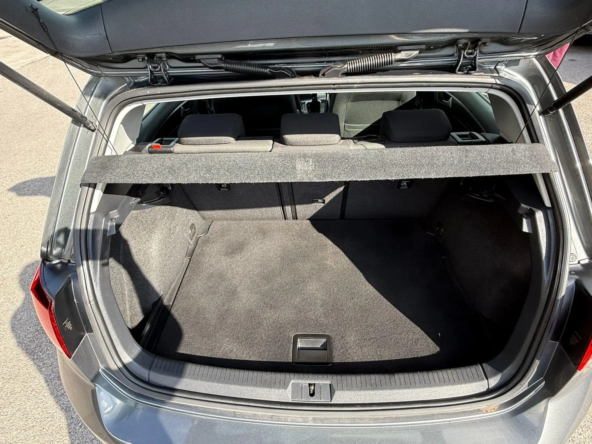 Volkswagen Golf Image 14