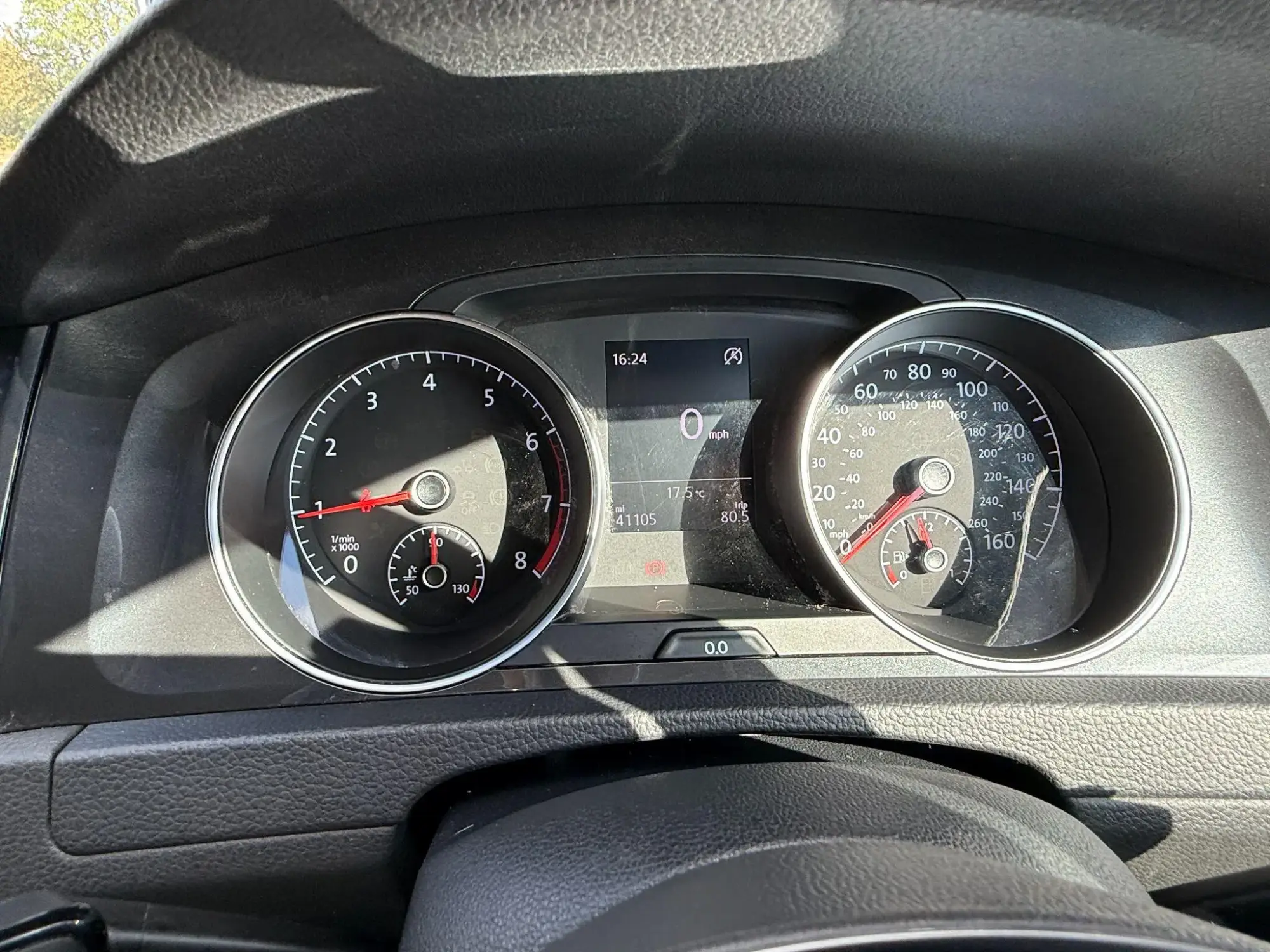 Volkswagen Golf Image 16