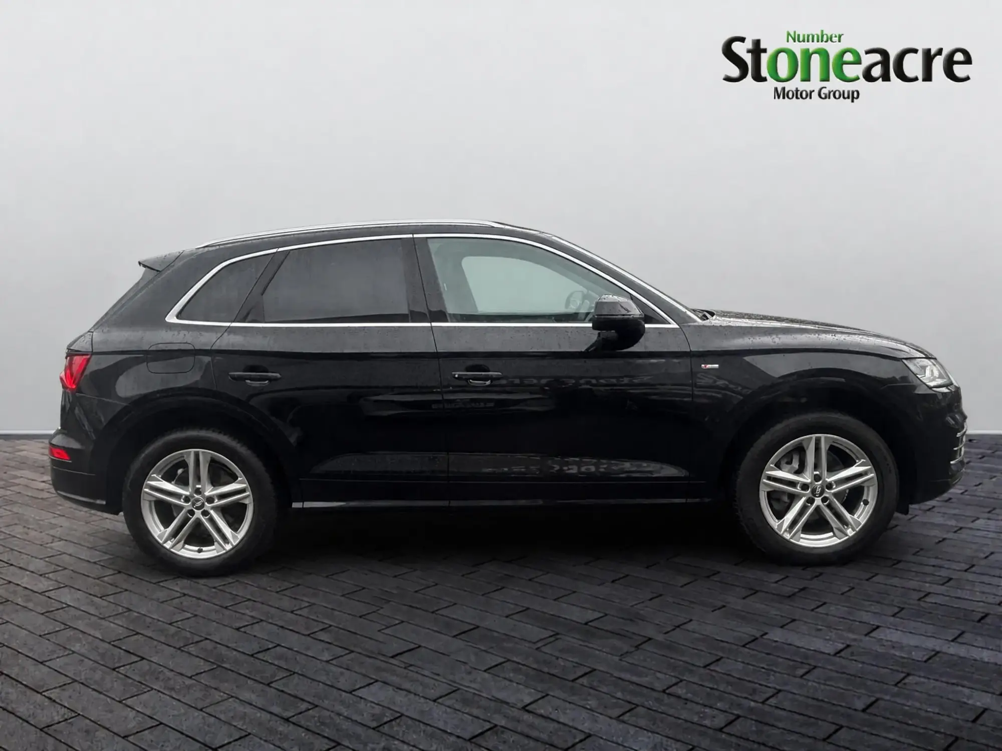 Audi Q5 Image 9