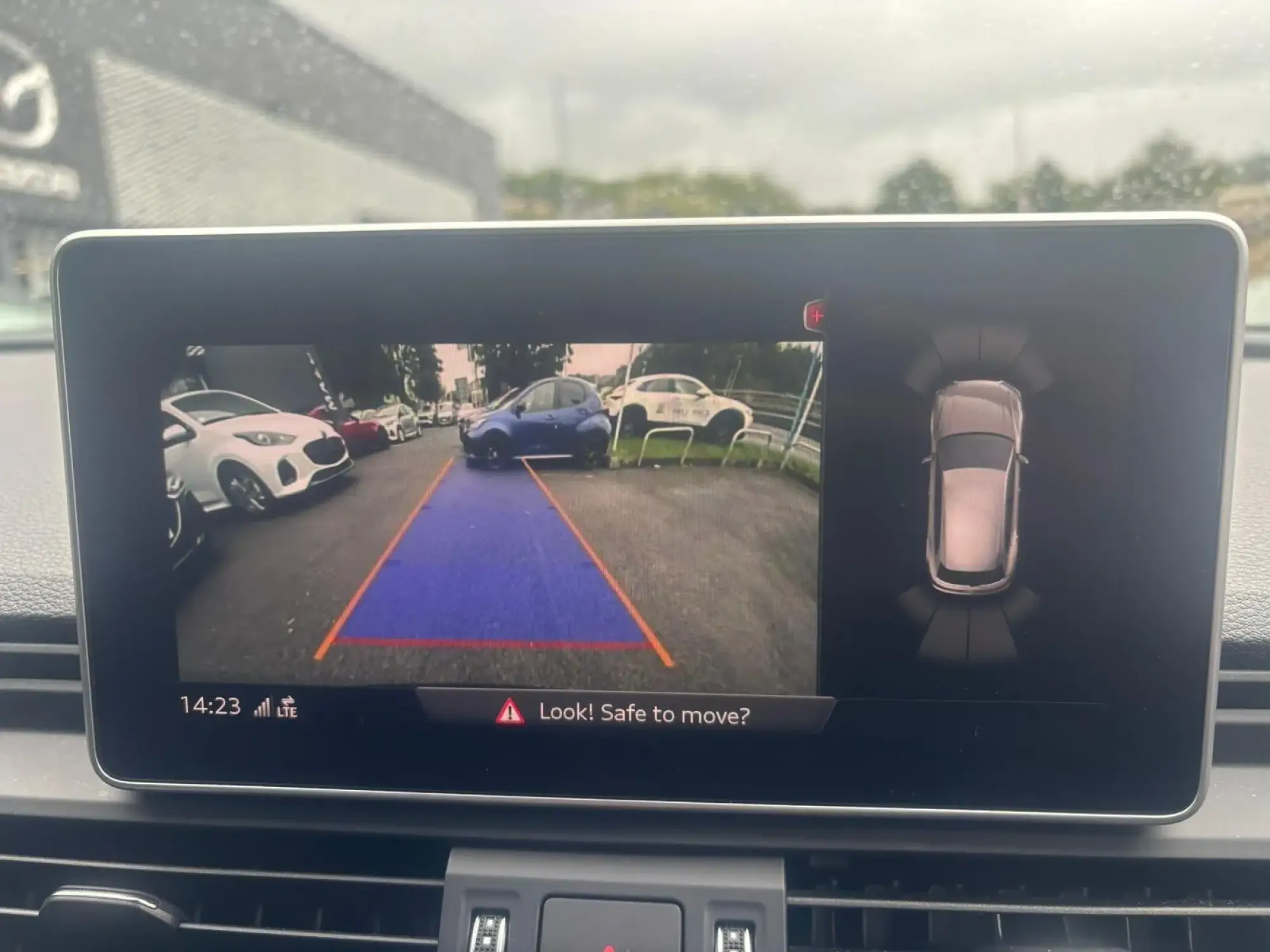 Audi Q5 Image 18