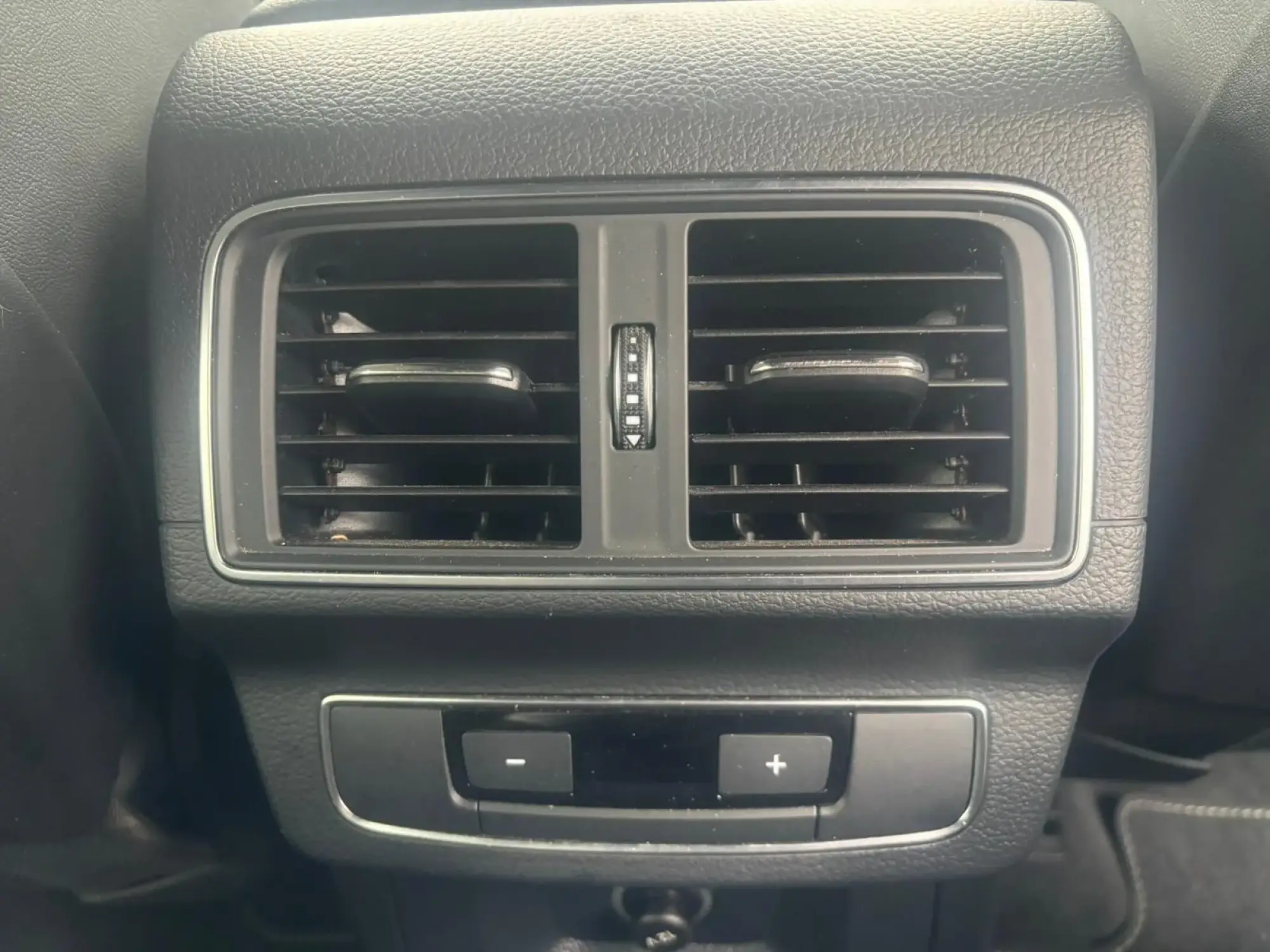 Audi Q5 Image 21