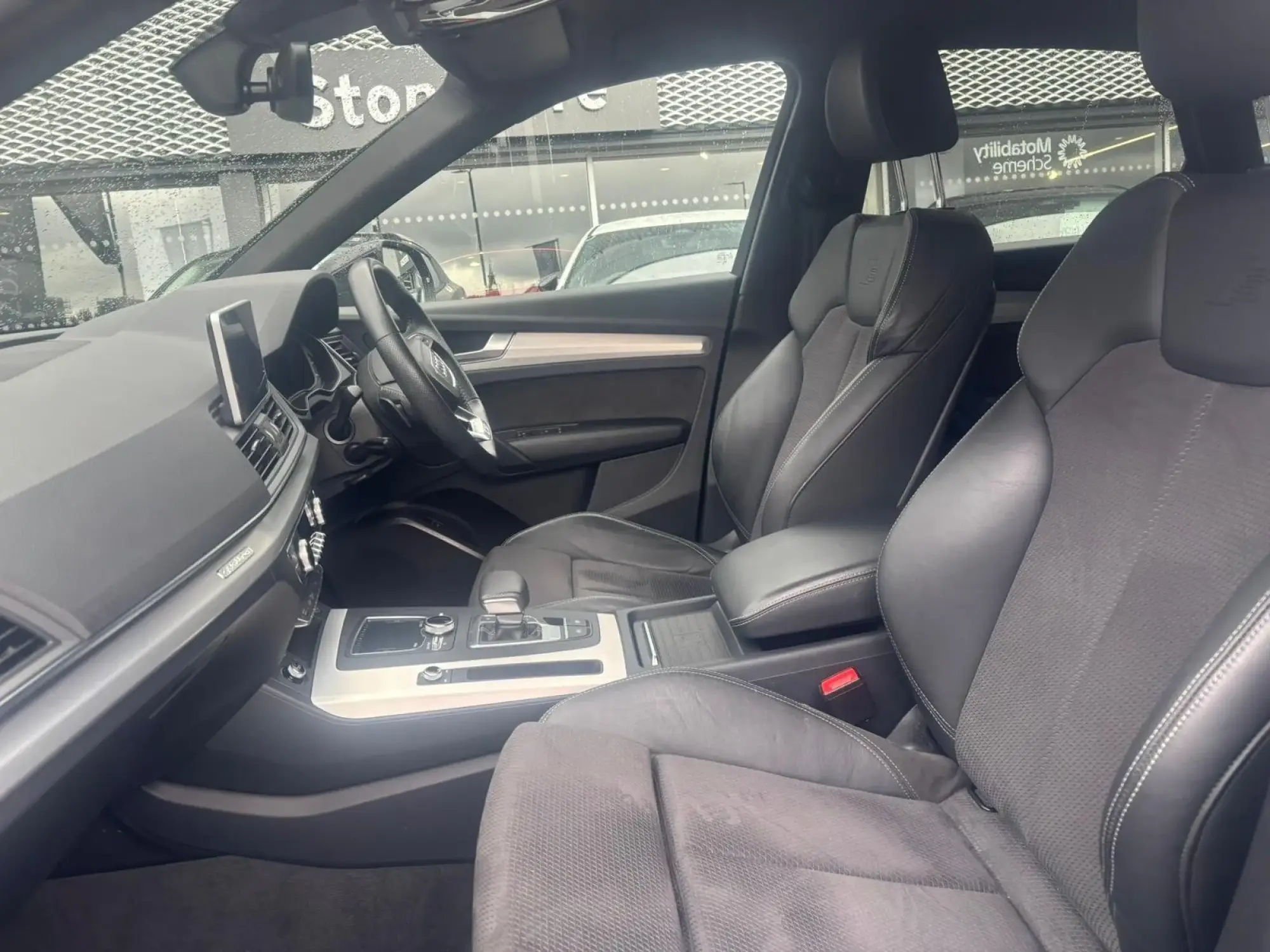 Audi Q5 Image 24