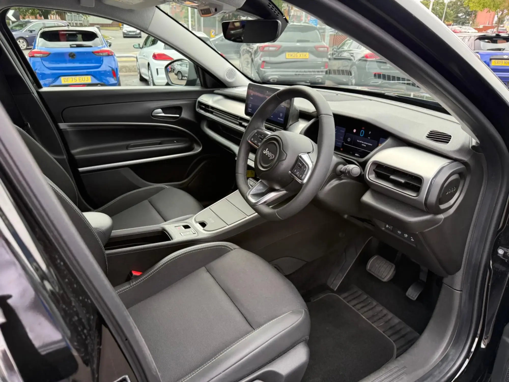 Jeep Avenger e-Hybrid Image 12 Jeep Avenger e-Hybrid Image 12
