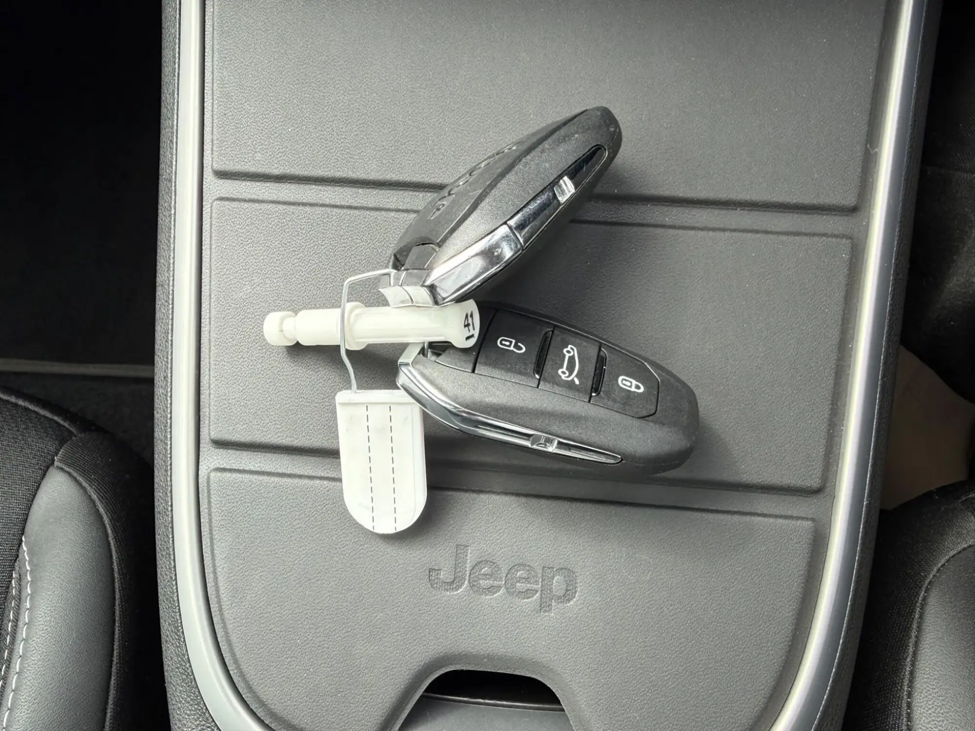 Jeep Avenger e-Hybrid Image 21 Jeep Avenger e-Hybrid Image 21