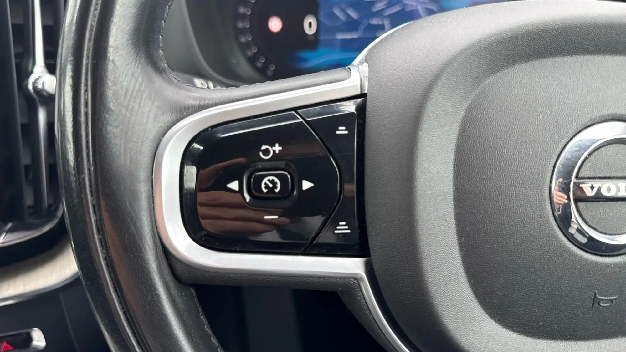 Volvo XC60 Image 21