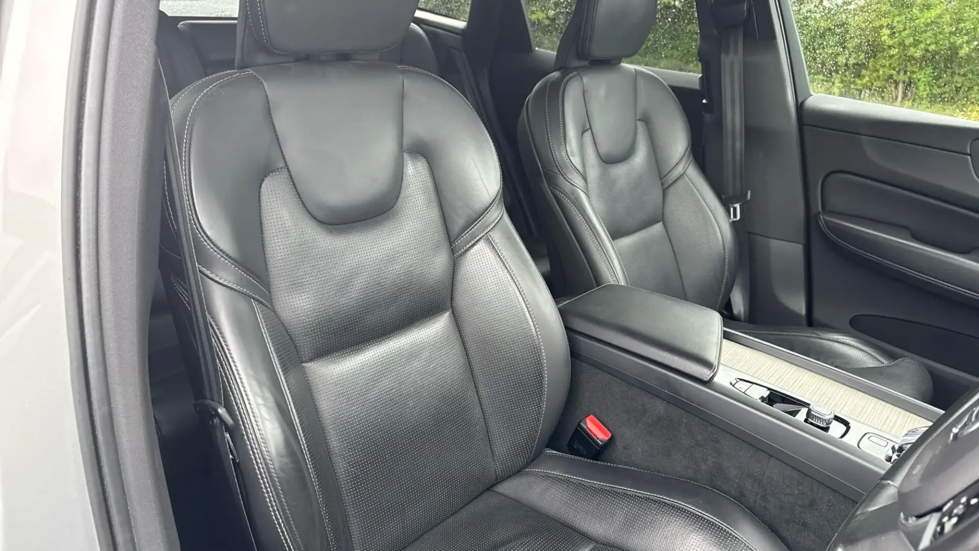 Volvo XC60 Image 29