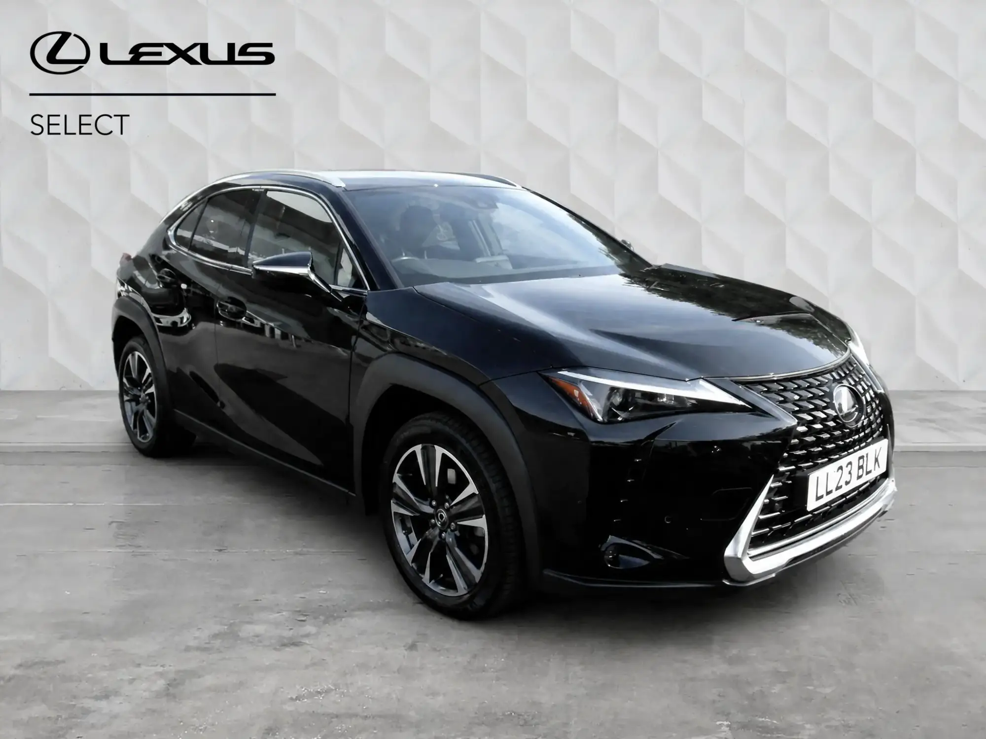 Lexus UX Self-Charging Hybrid 2.0 250h Premium E-CVT Euro 6 (s/s) 5dr LL23BLK Image 1 Lexus UX Self-Charging Hybrid 2.0 250h Premium E-CVT Euro 6 (s/s) 5dr LL23BLK Image 1