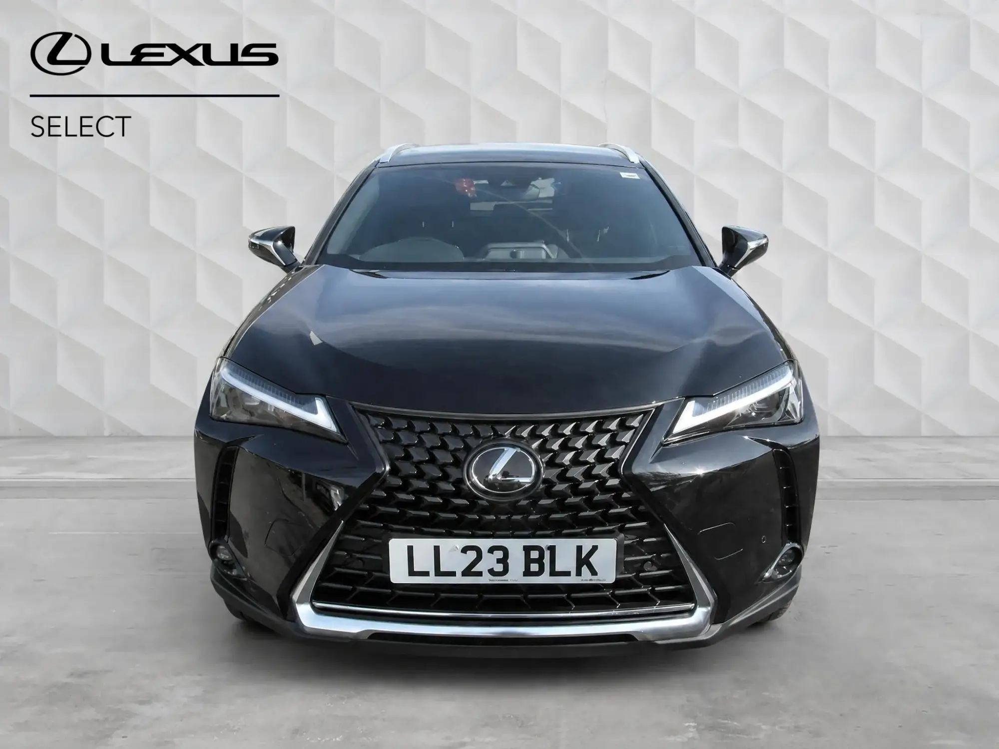 Lexus UX Self-Charging Hybrid 2.0 250h Premium E-CVT Euro 6 (s/s) 5dr LL23BLK Image 2 Lexus UX Self-Charging Hybrid 2.0 250h Premium E-CVT Euro 6 (s/s) 5dr LL23BLK Image 2