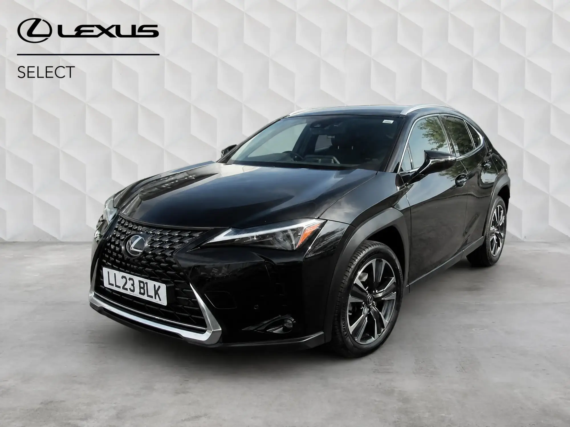 Lexus UX Self-Charging Hybrid 2.0 250h Premium E-CVT Euro 6 (s/s) 5dr LL23BLK Image 3 Lexus UX Self-Charging Hybrid 2.0 250h Premium E-CVT Euro 6 (s/s) 5dr LL23BLK Image 3