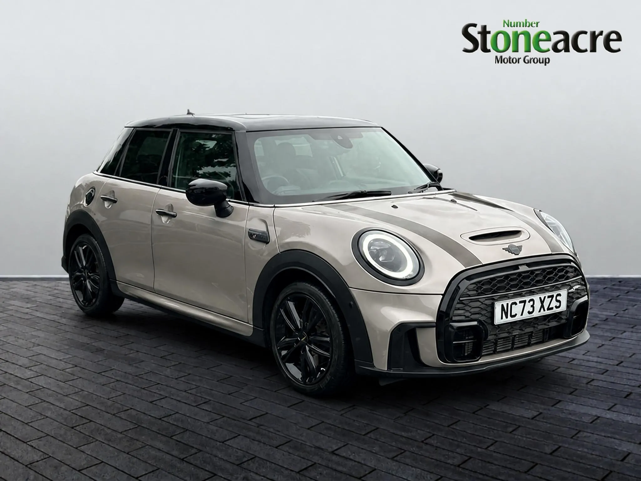 2023 Mini Hatch