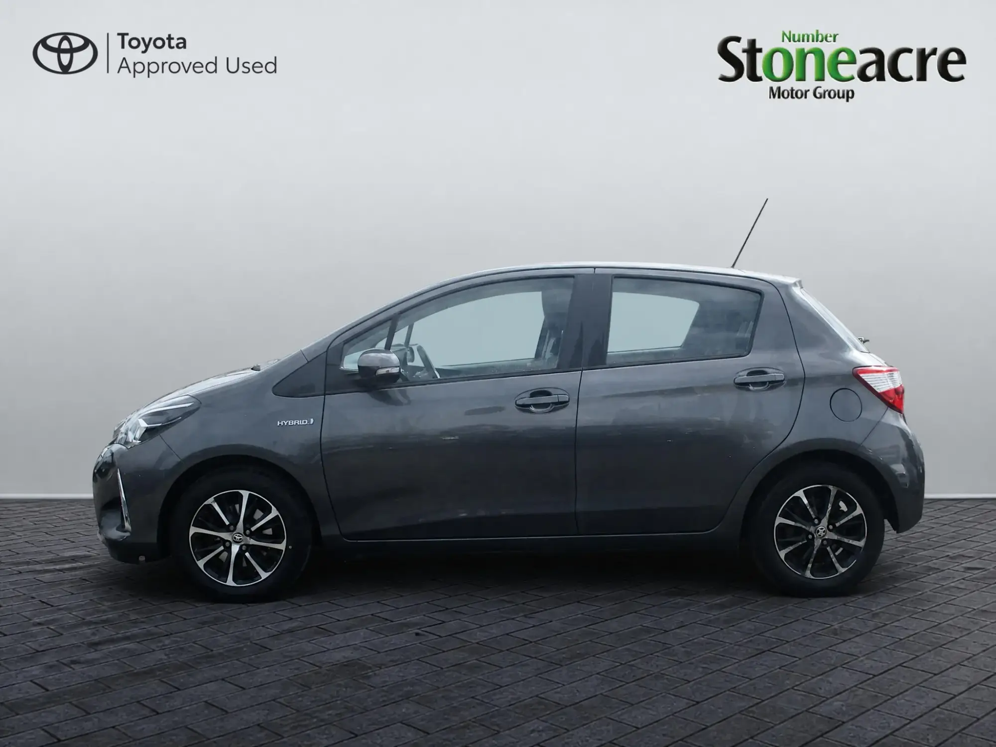 Toyota Yaris Image 6