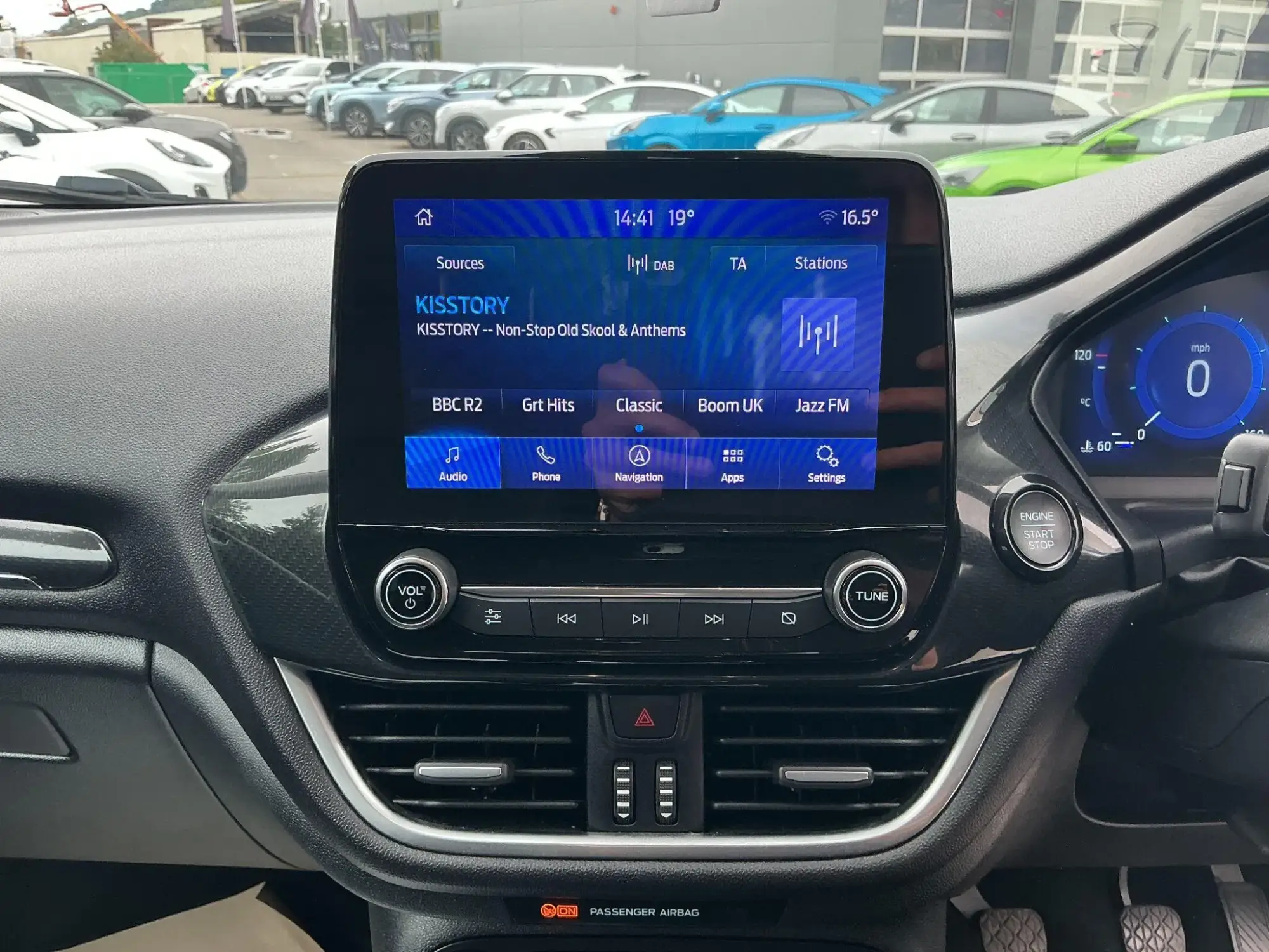 Ford Fiesta Image 14
