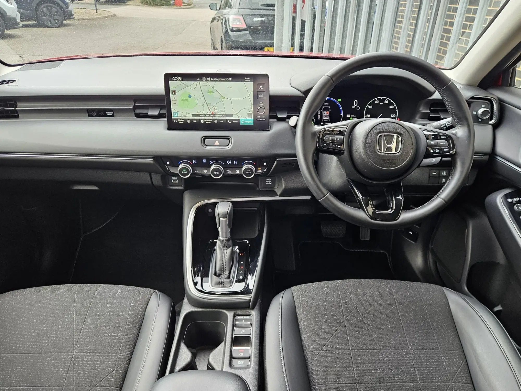 Honda HR-V Hybrid Image 12
