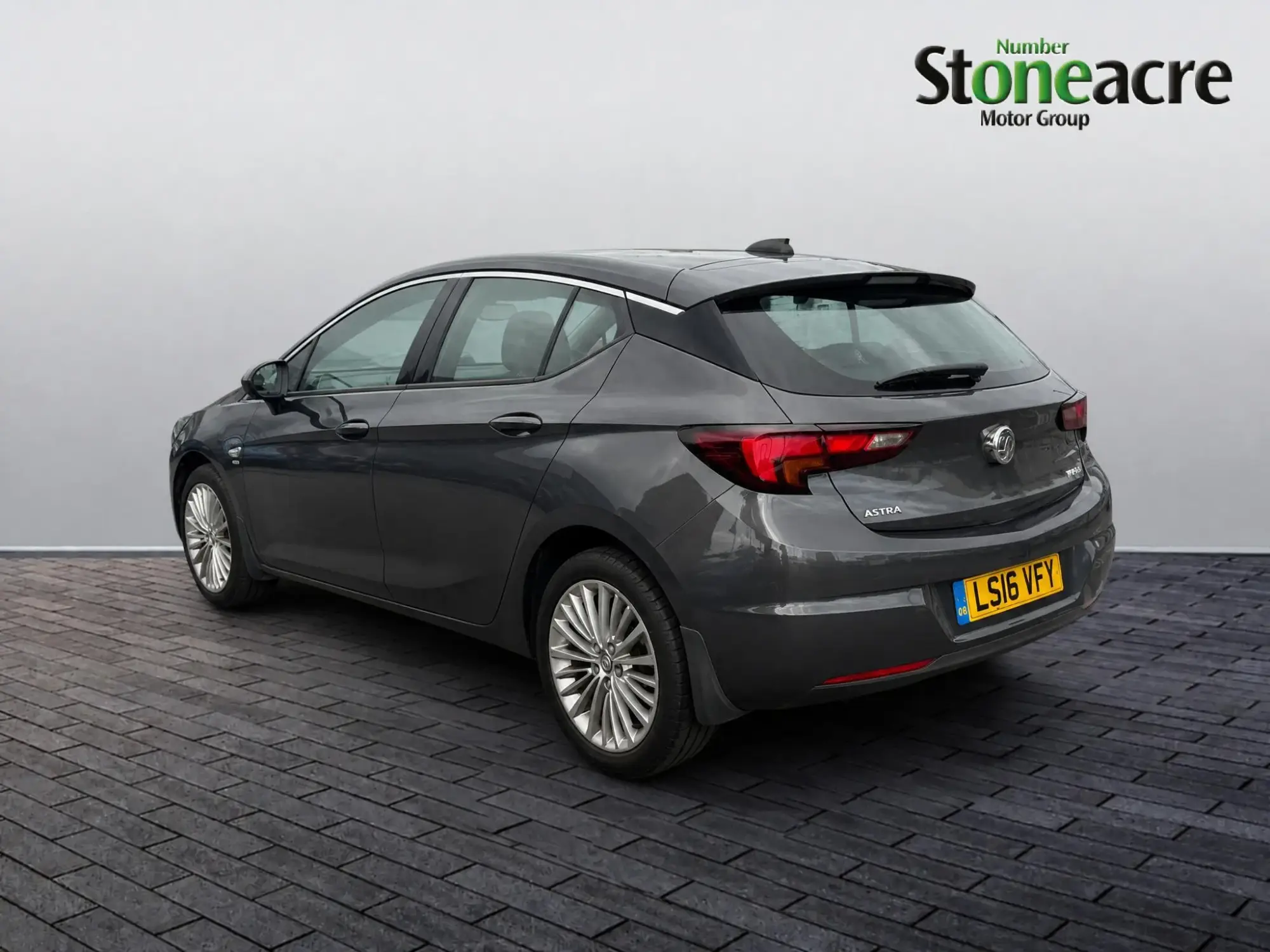 Vauxhall Astra Image 4