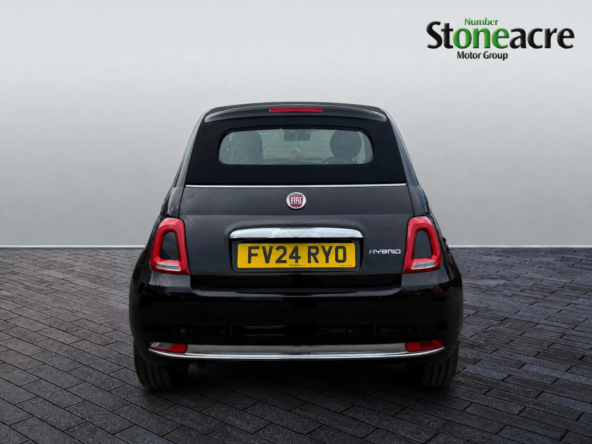 Fiat 500c Hybrid Image 4