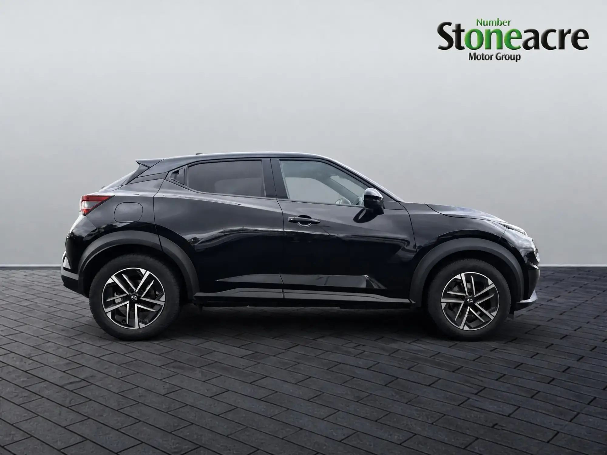 Nissan Juke Image 2 Nissan Juke Image 2