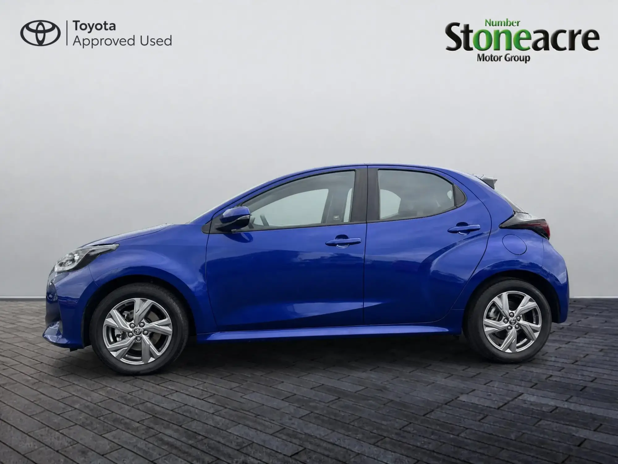 Toyota Yaris Image 6