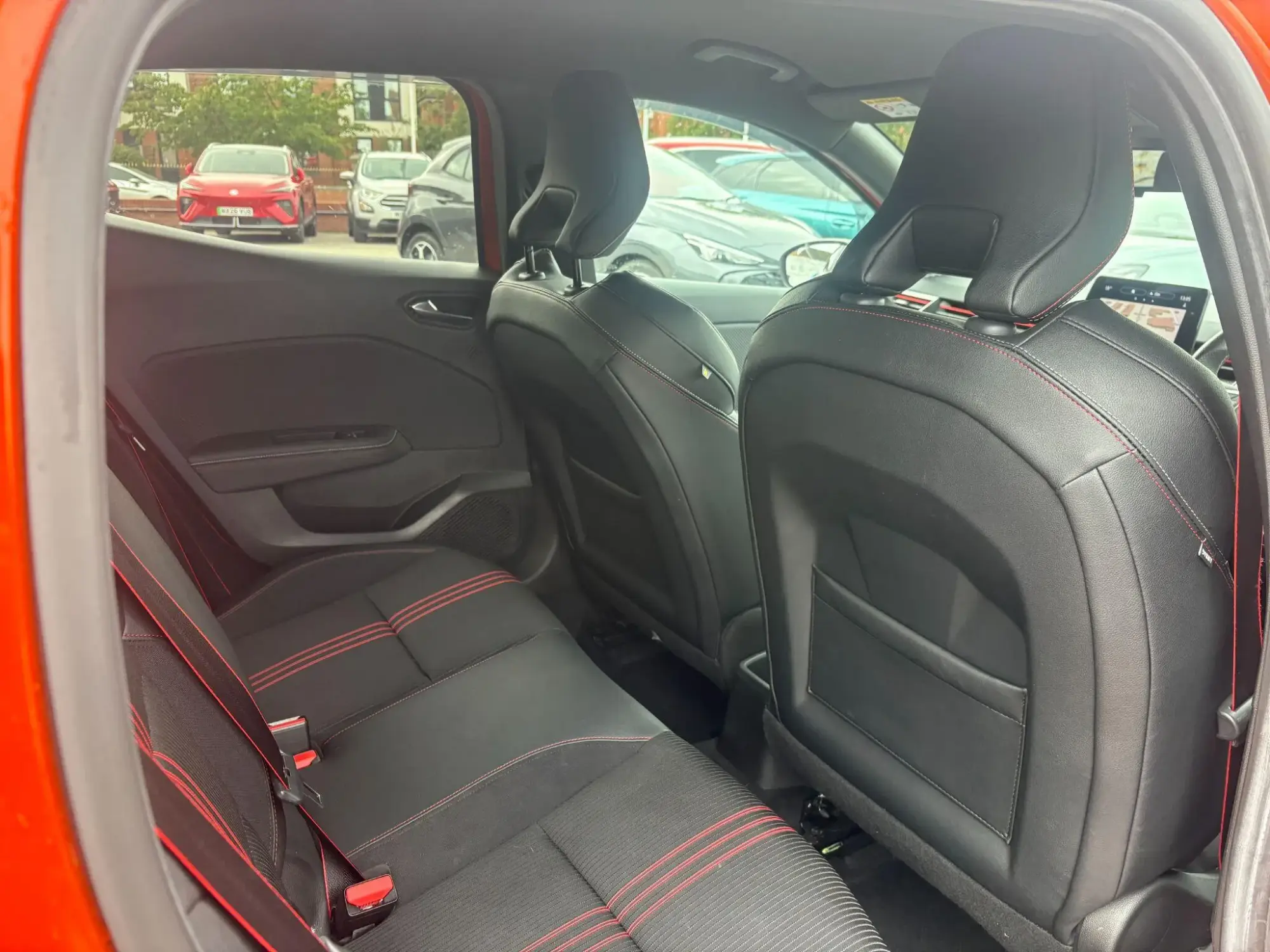 Renault Clio Image 18 Renault Clio Image 18