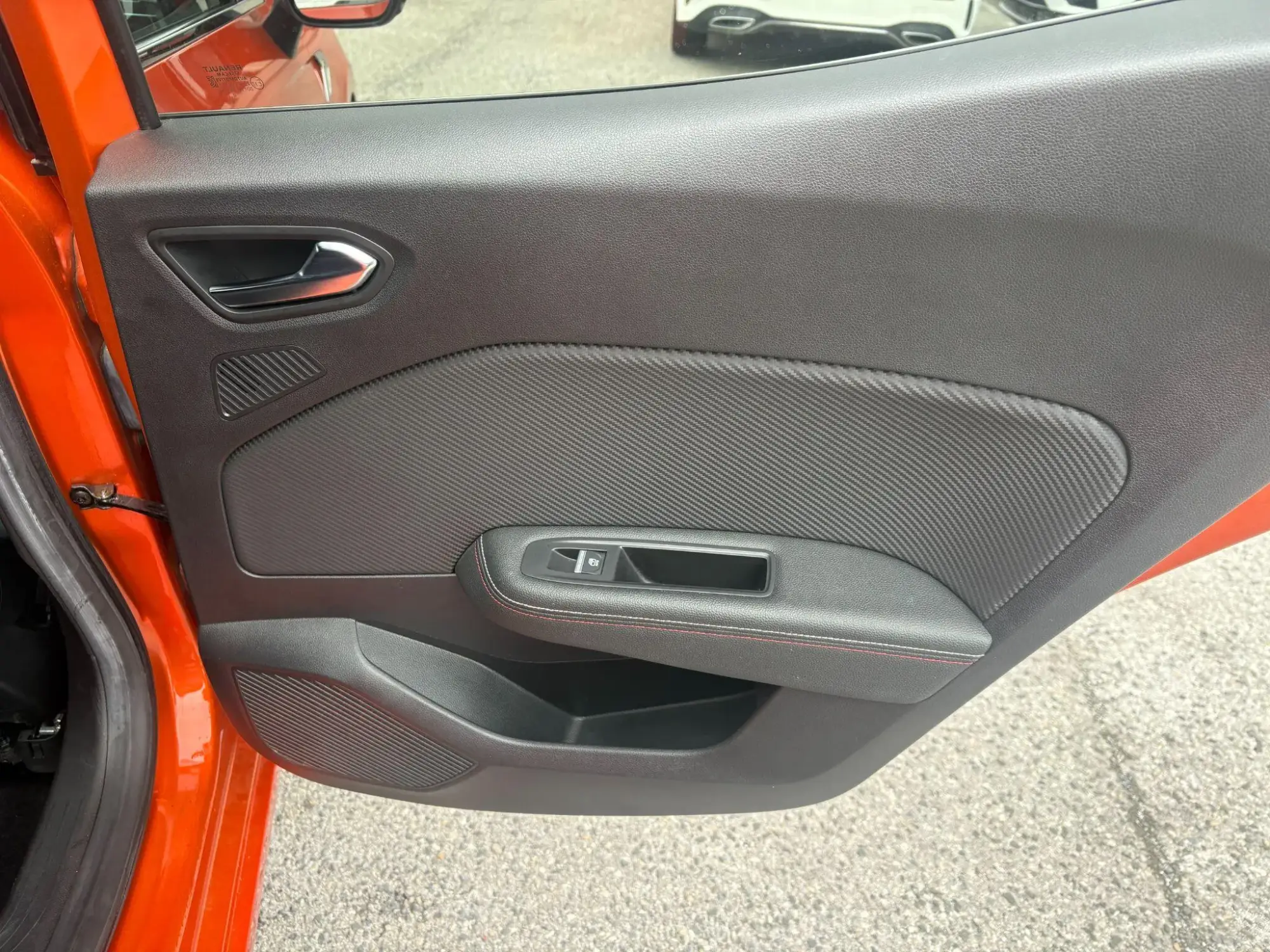 Renault Clio Image 19 Renault Clio Image 19