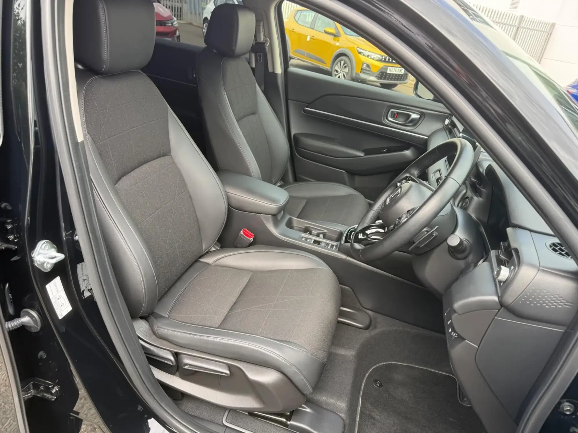 Honda HR-V Hybrid Image 10 Honda HR-V Hybrid Image 10