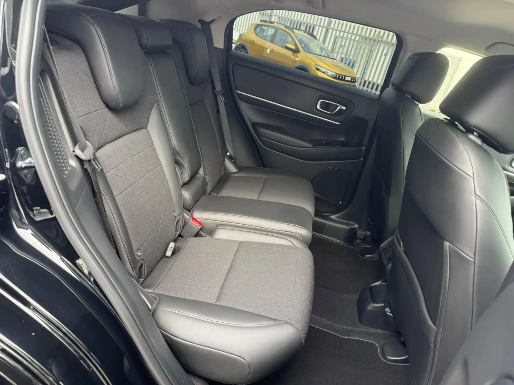 Honda HR-V Hybrid Image 17 Honda HR-V Hybrid Image 17