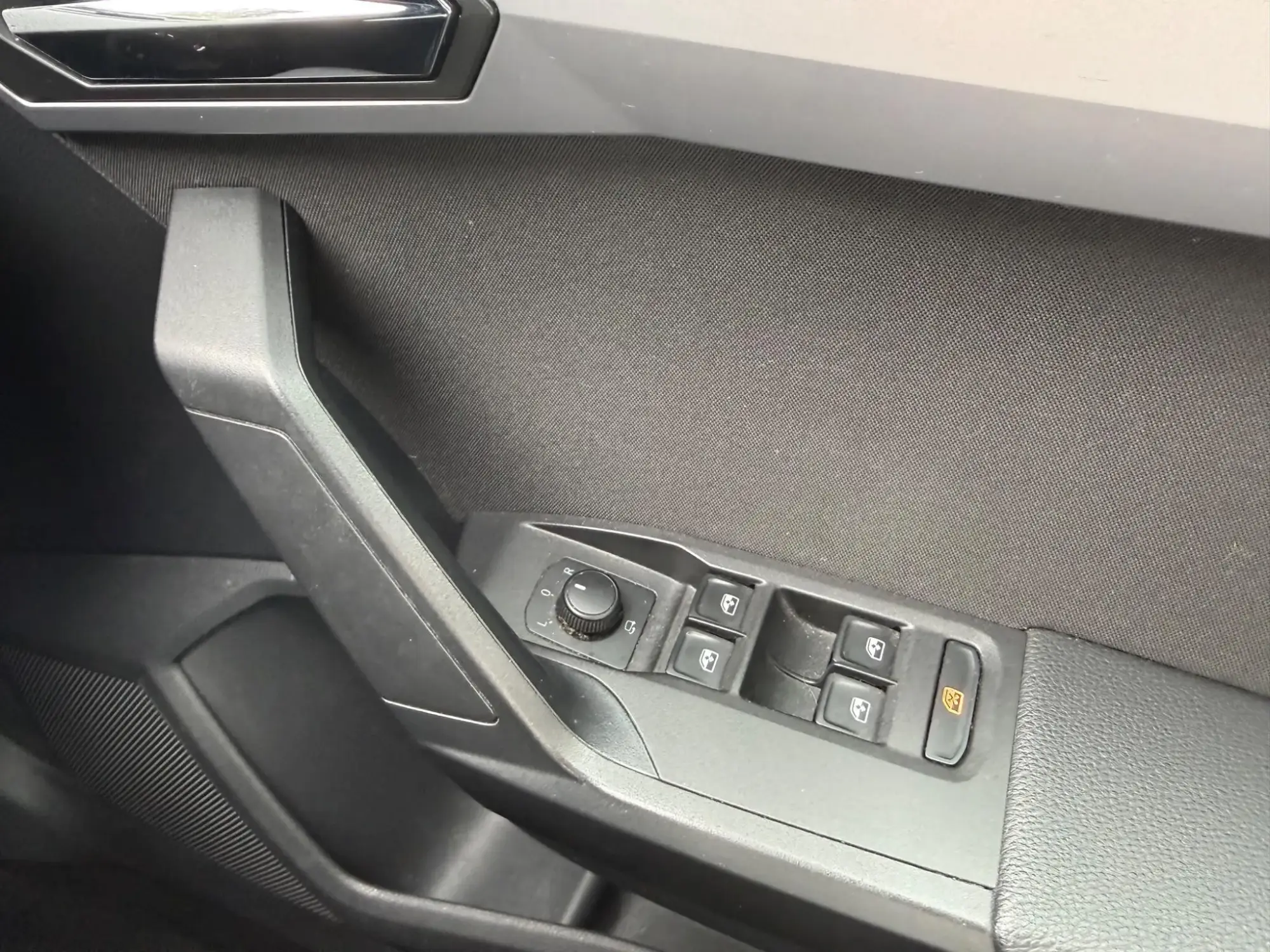 SEAT Arona Image 24