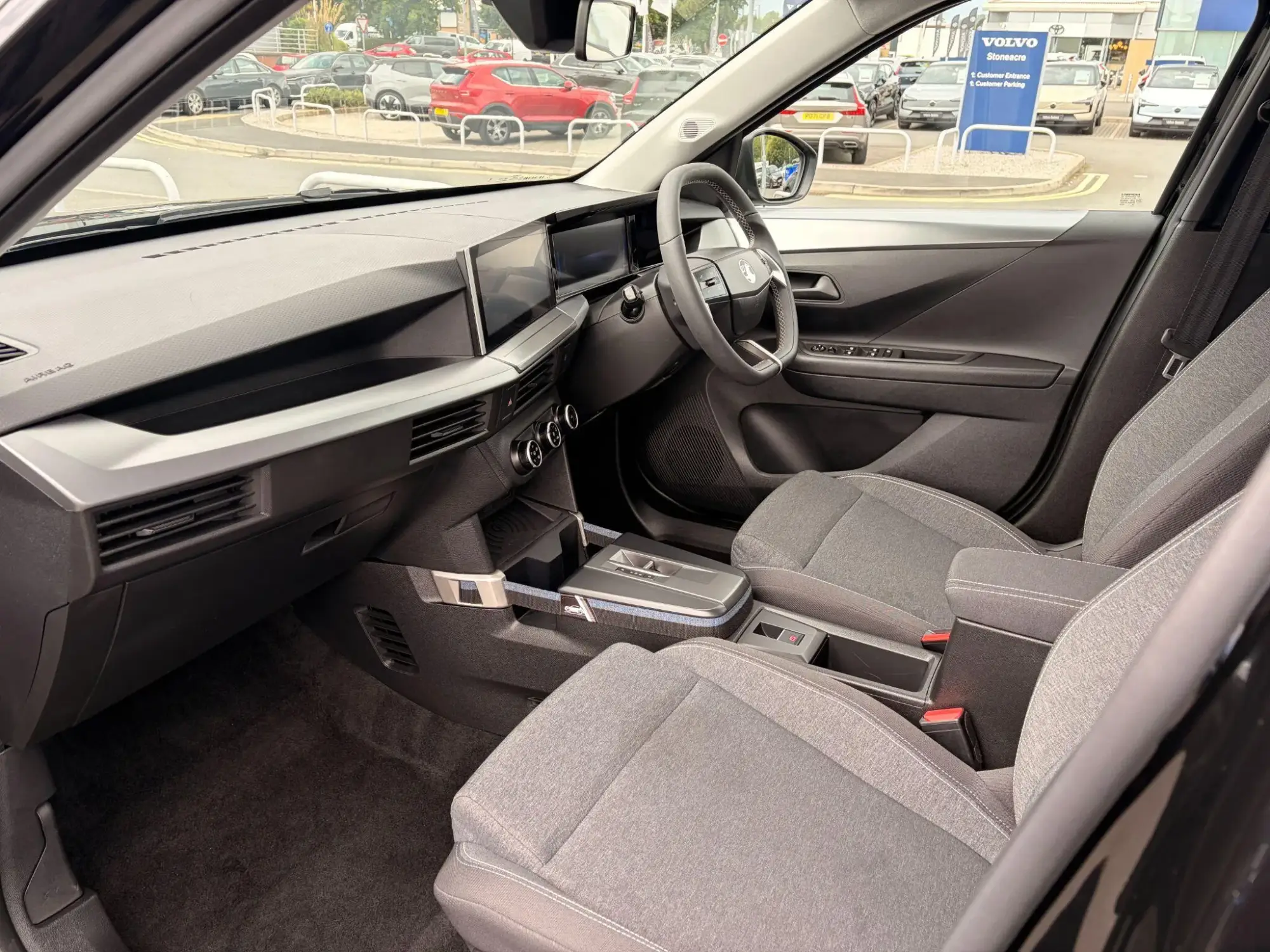 Vauxhall Frontera Electric Image 12