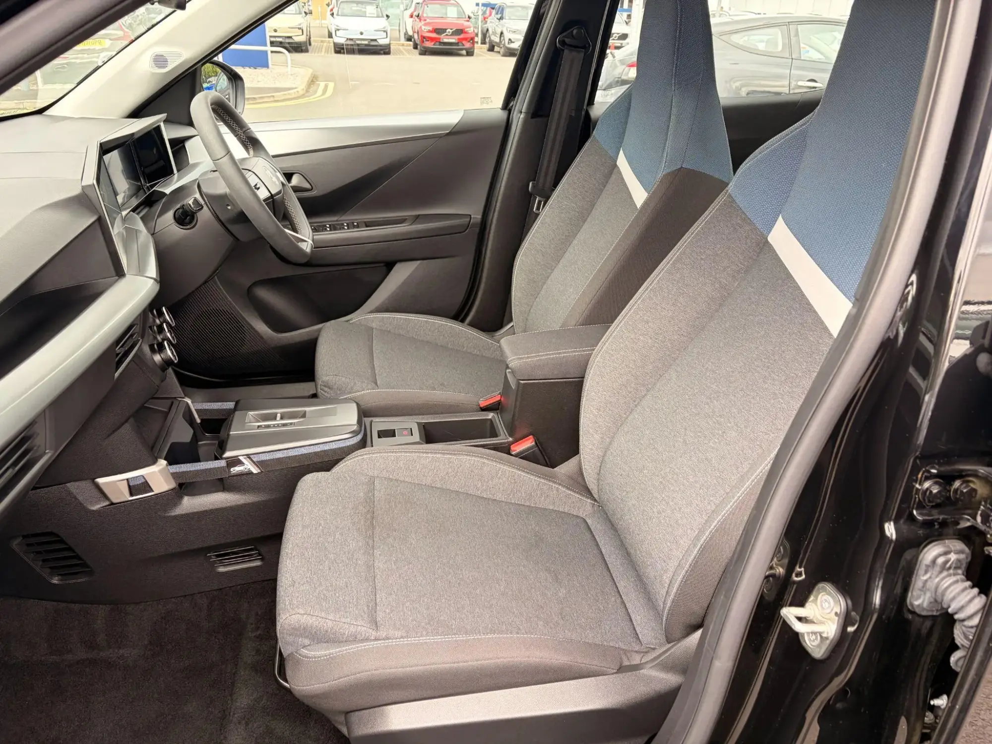 Vauxhall Frontera Electric Image 13