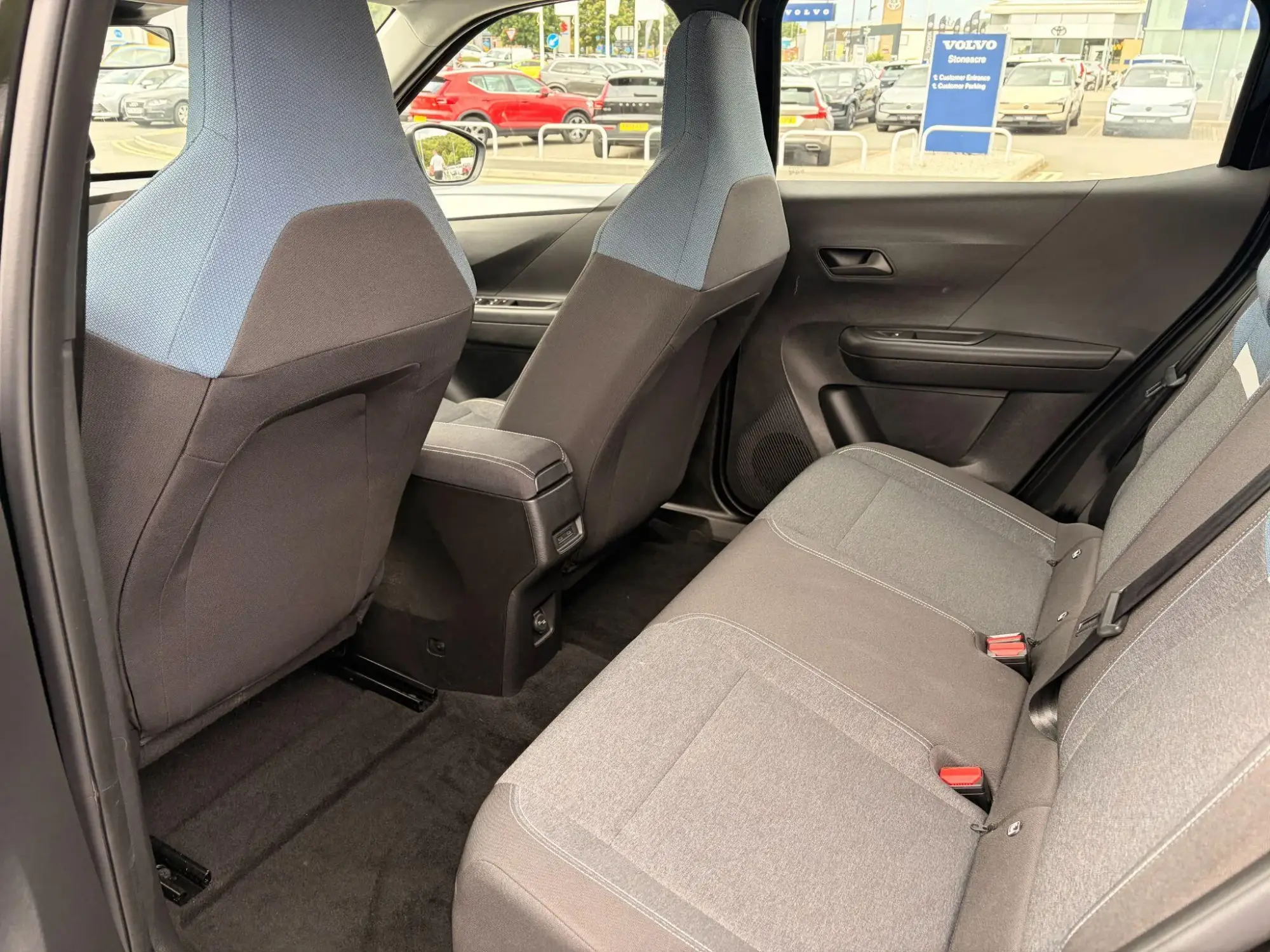 Vauxhall Frontera Electric Image 25
