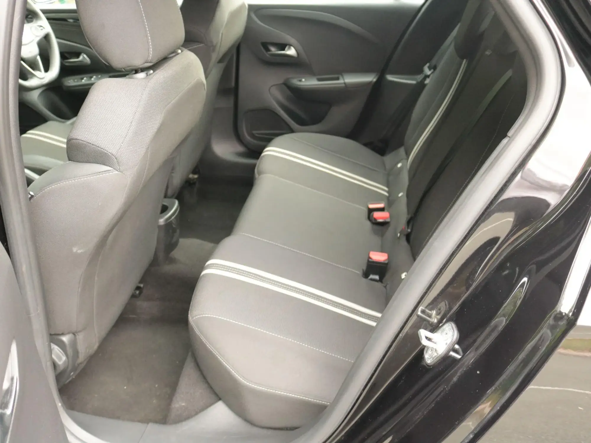 Vauxhall Corsa Image 27 Vauxhall Corsa Image 27