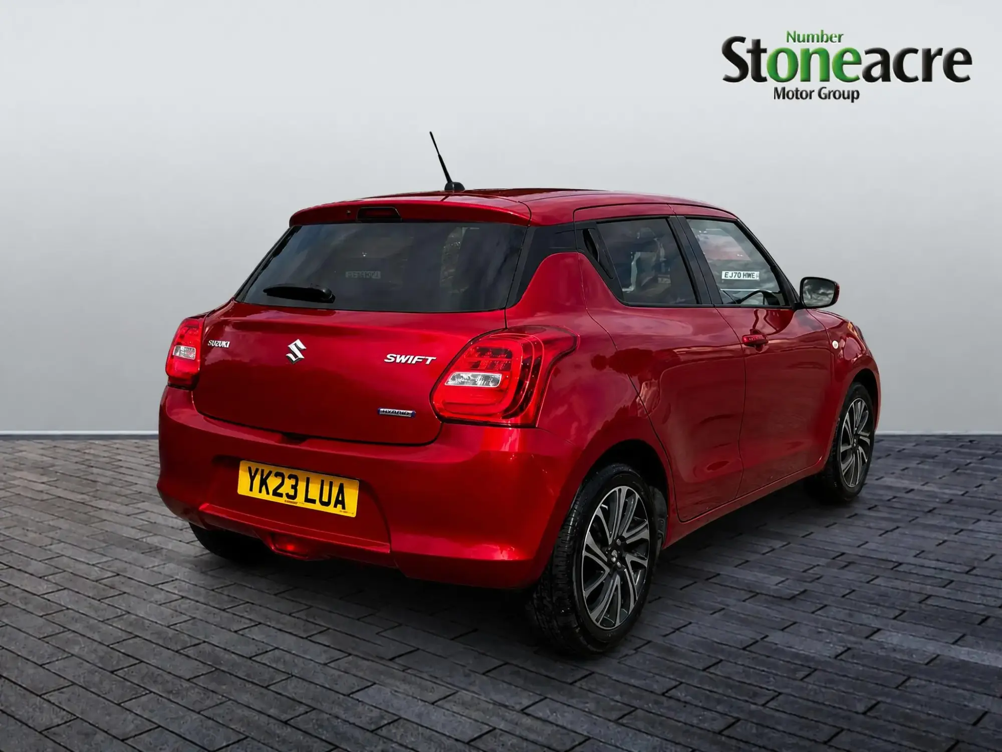 Suzuki Swift Image 8