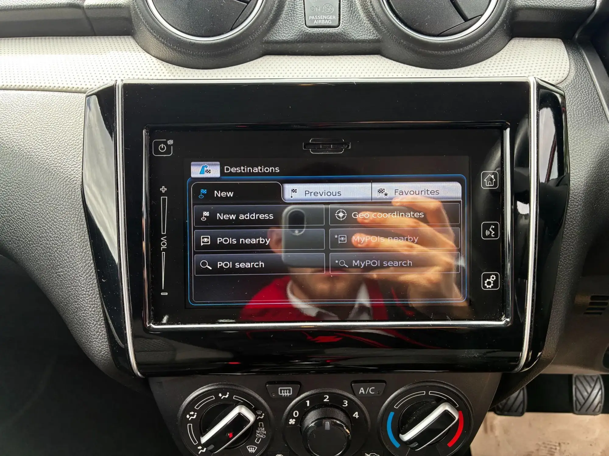 Suzuki Swift Image 18