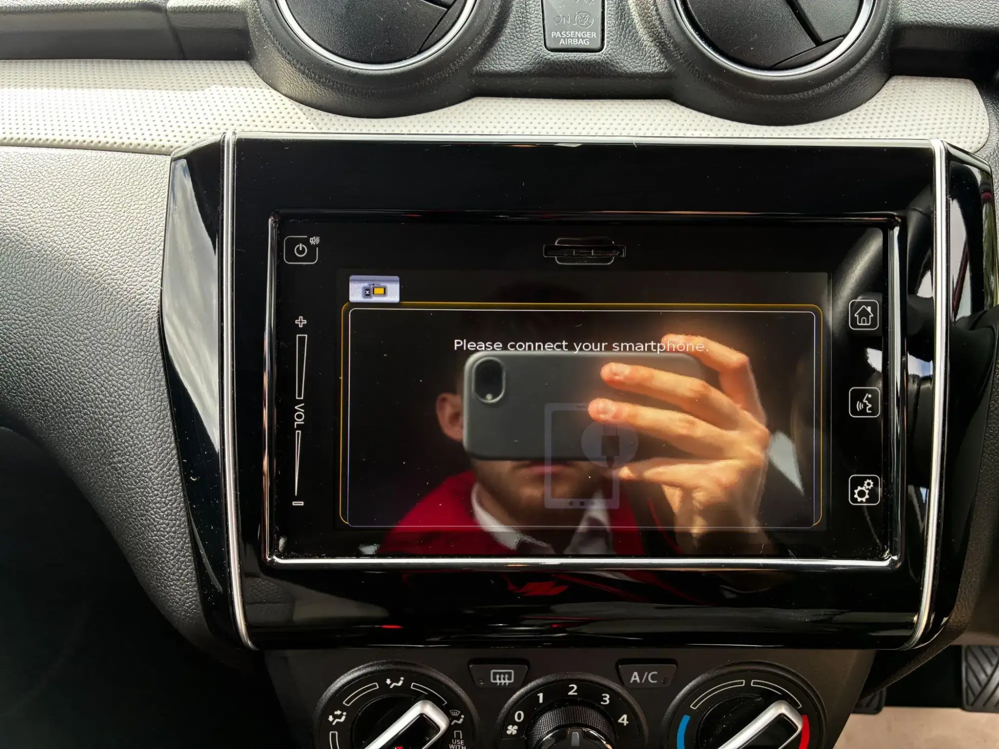 Suzuki Swift Image 40