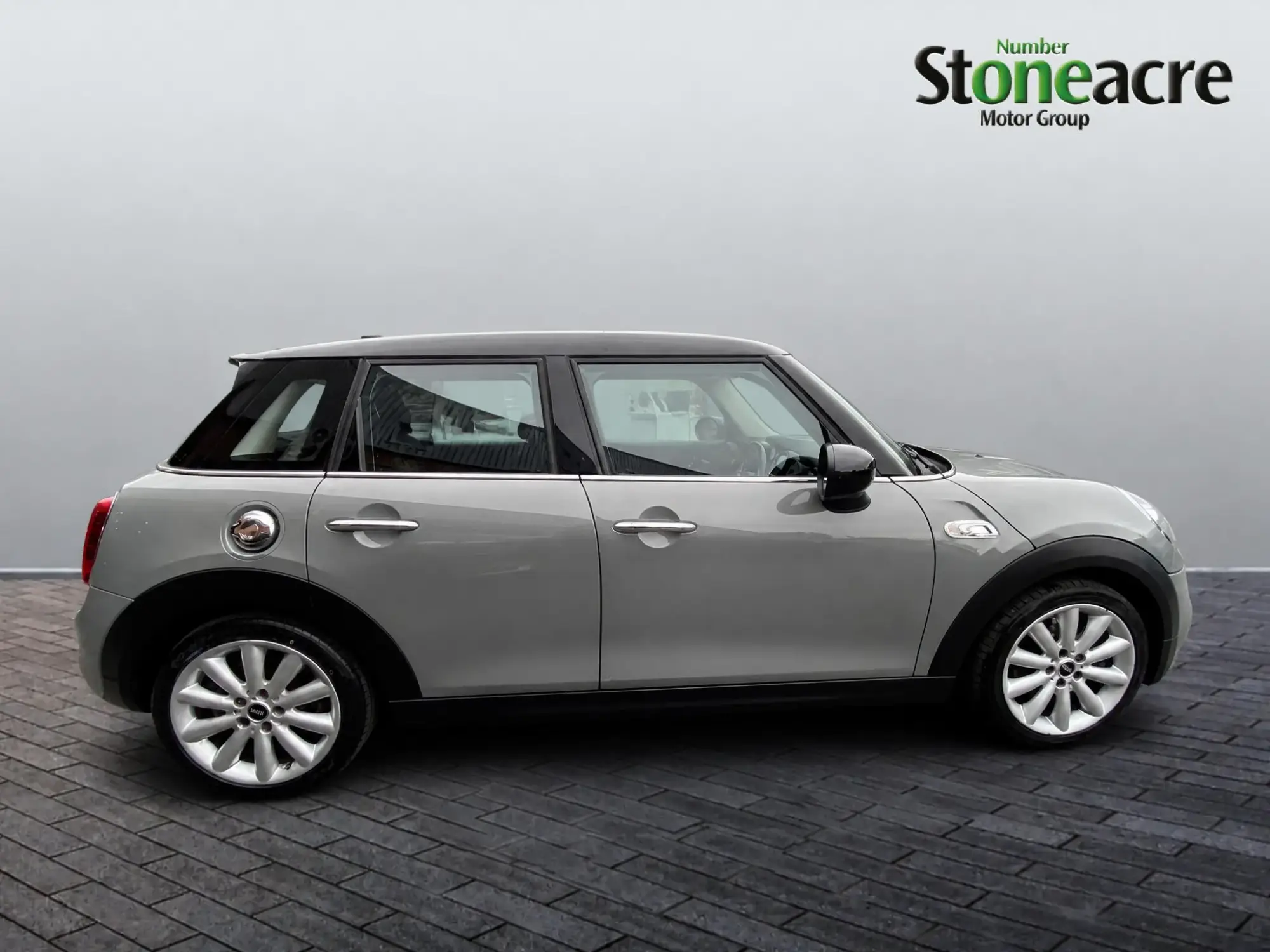 MINI Hatch Image 7 MINI Hatch Image 7