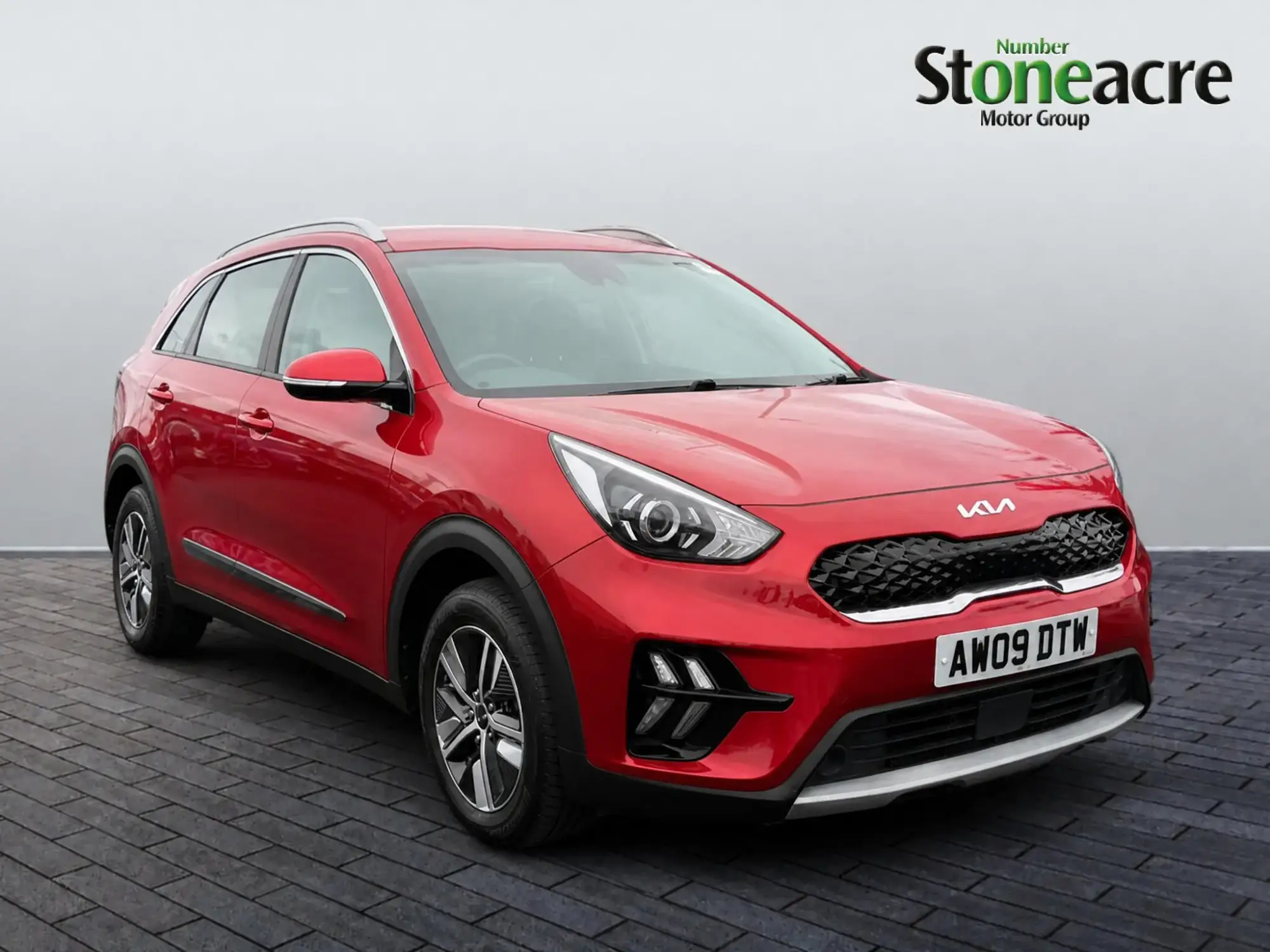 Kia Niro 1.6 GDi PHEV 2 5dr DCT DS71HZU Image 1 Kia Niro 1.6 GDi PHEV 2 5dr DCT DS71HZU Image 1