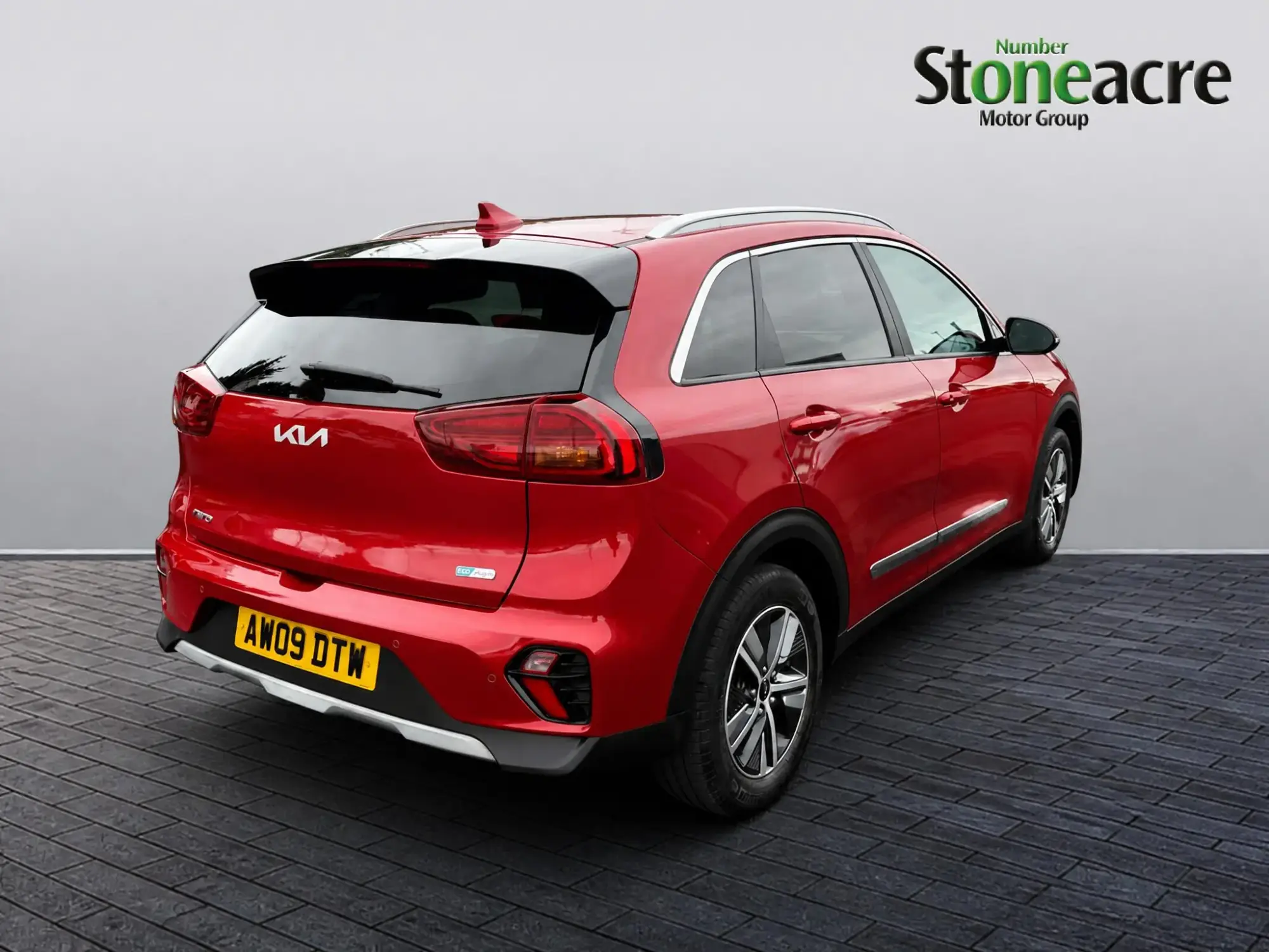 Kia Niro 1.6 GDi PHEV 2 5dr DCT DS71HZU Image 3 Kia Niro 1.6 GDi PHEV 2 5dr DCT DS71HZU Image 3