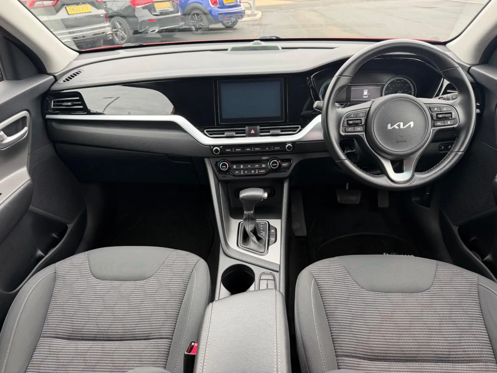 Kia Niro Image 10 Kia Niro Image 10