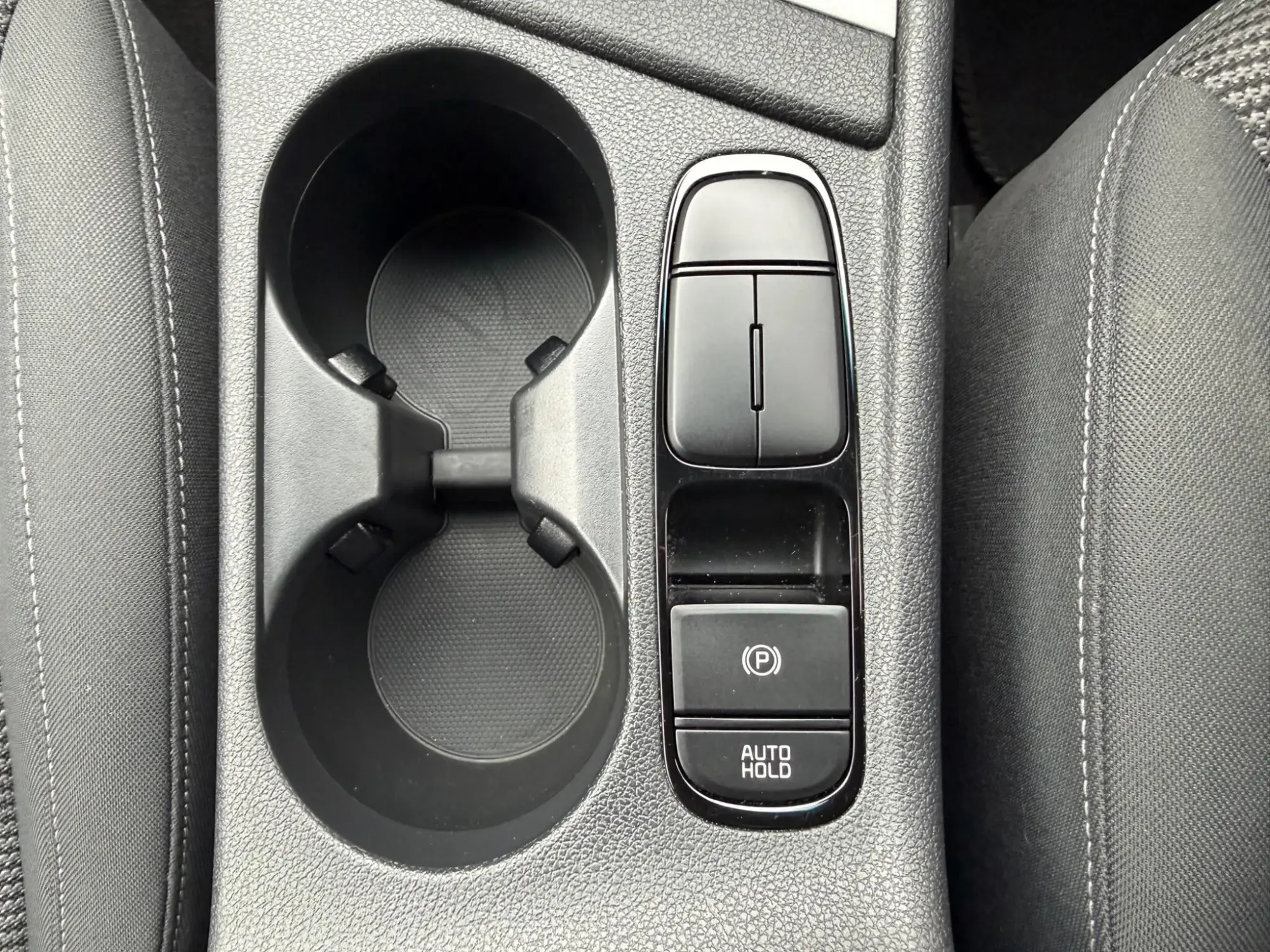 Kia Niro Image 15 Kia Niro Image 15