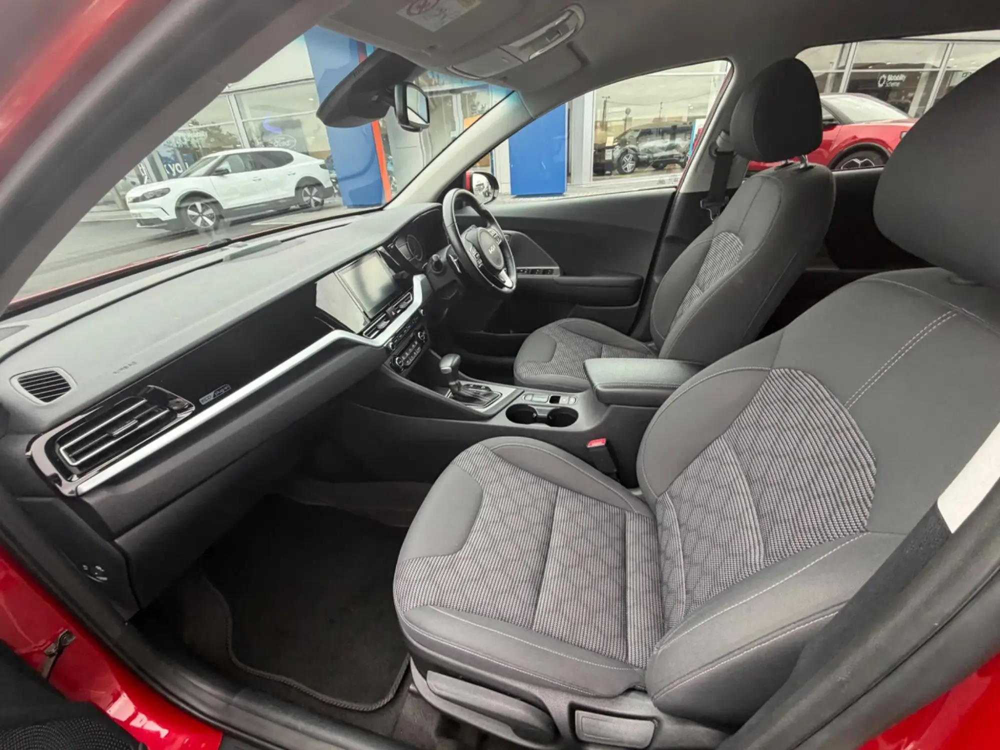 Kia Niro Image 18 Kia Niro Image 18