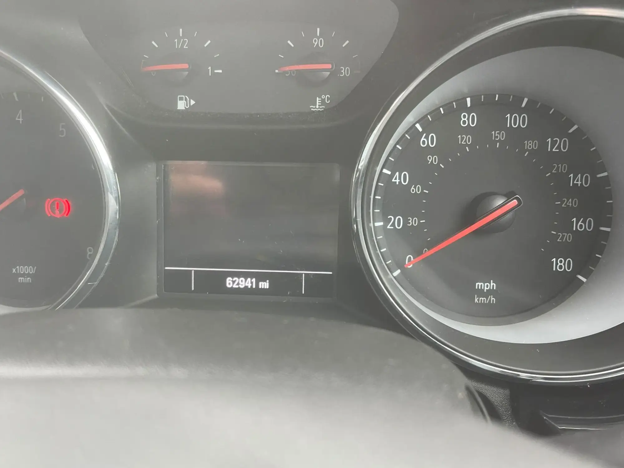 Vauxhall Astra Image 12