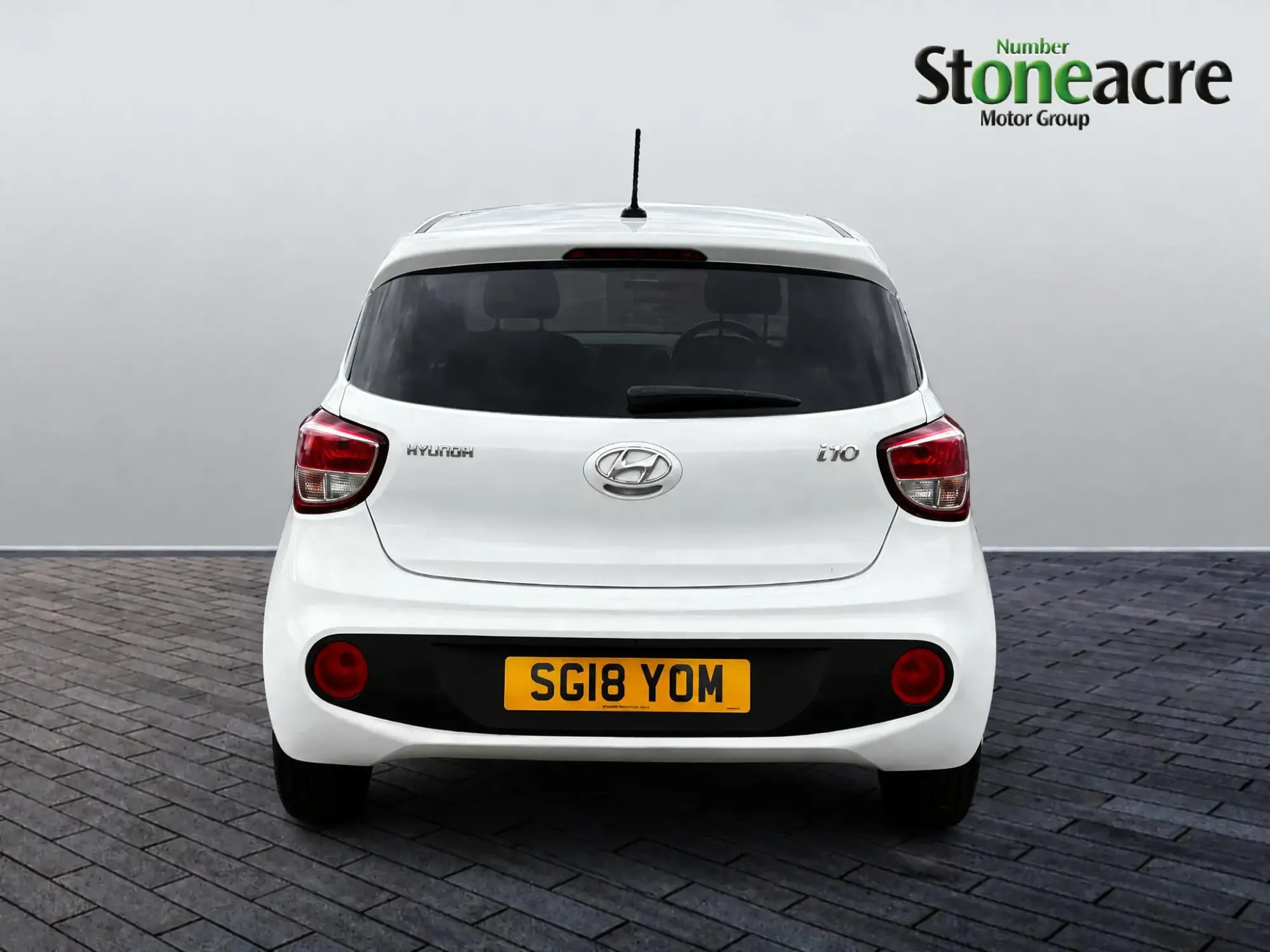 Hyundai i10 Image 6 Hyundai i10 Image 6