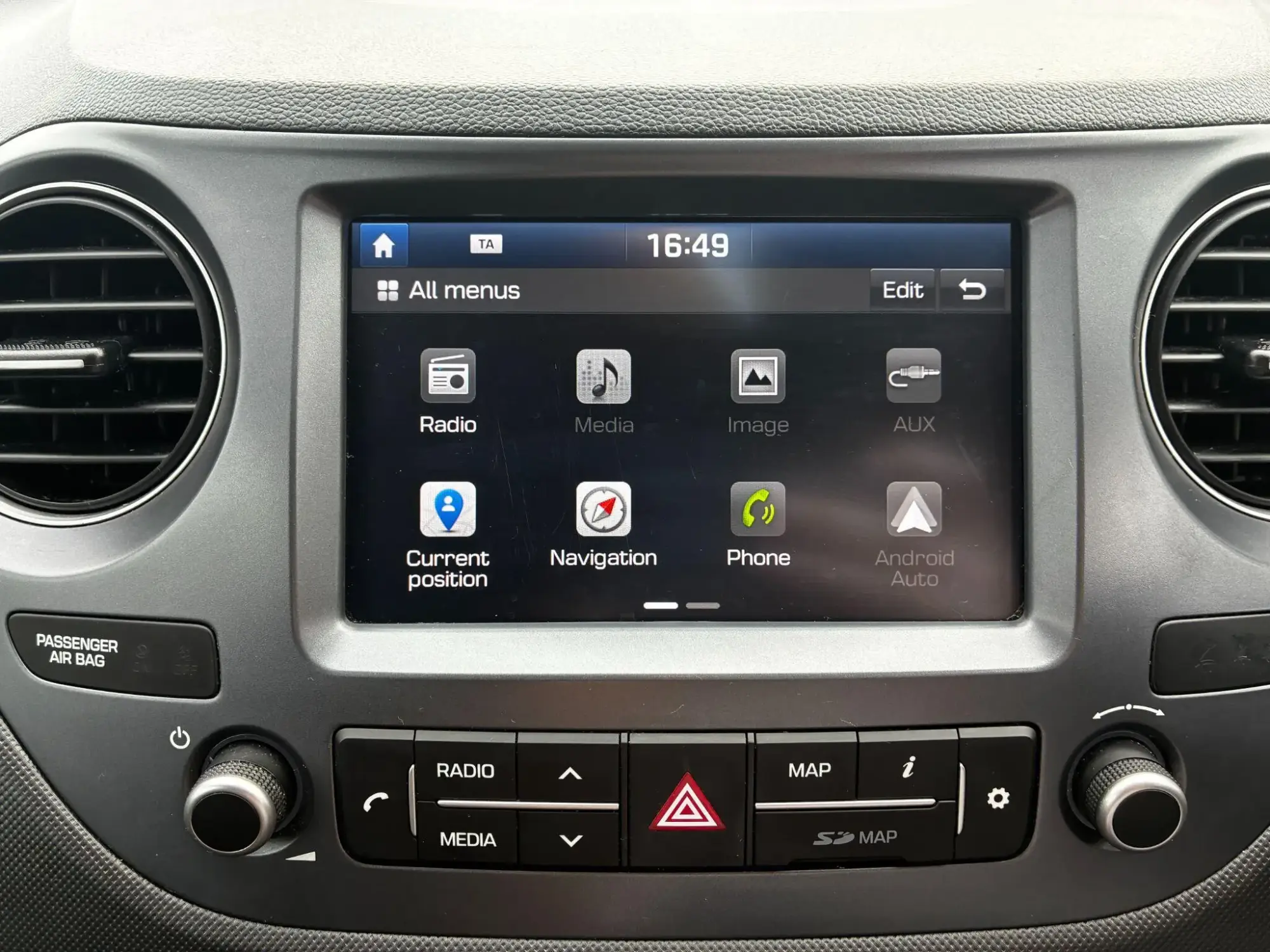 Hyundai i10 Image 32 Hyundai i10 Image 32