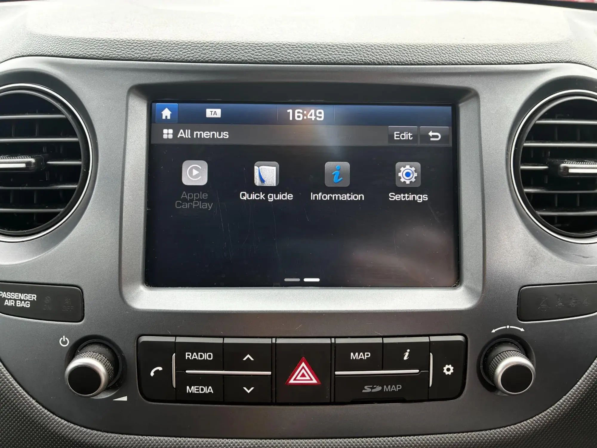 Hyundai i10 Image 33 Hyundai i10 Image 33