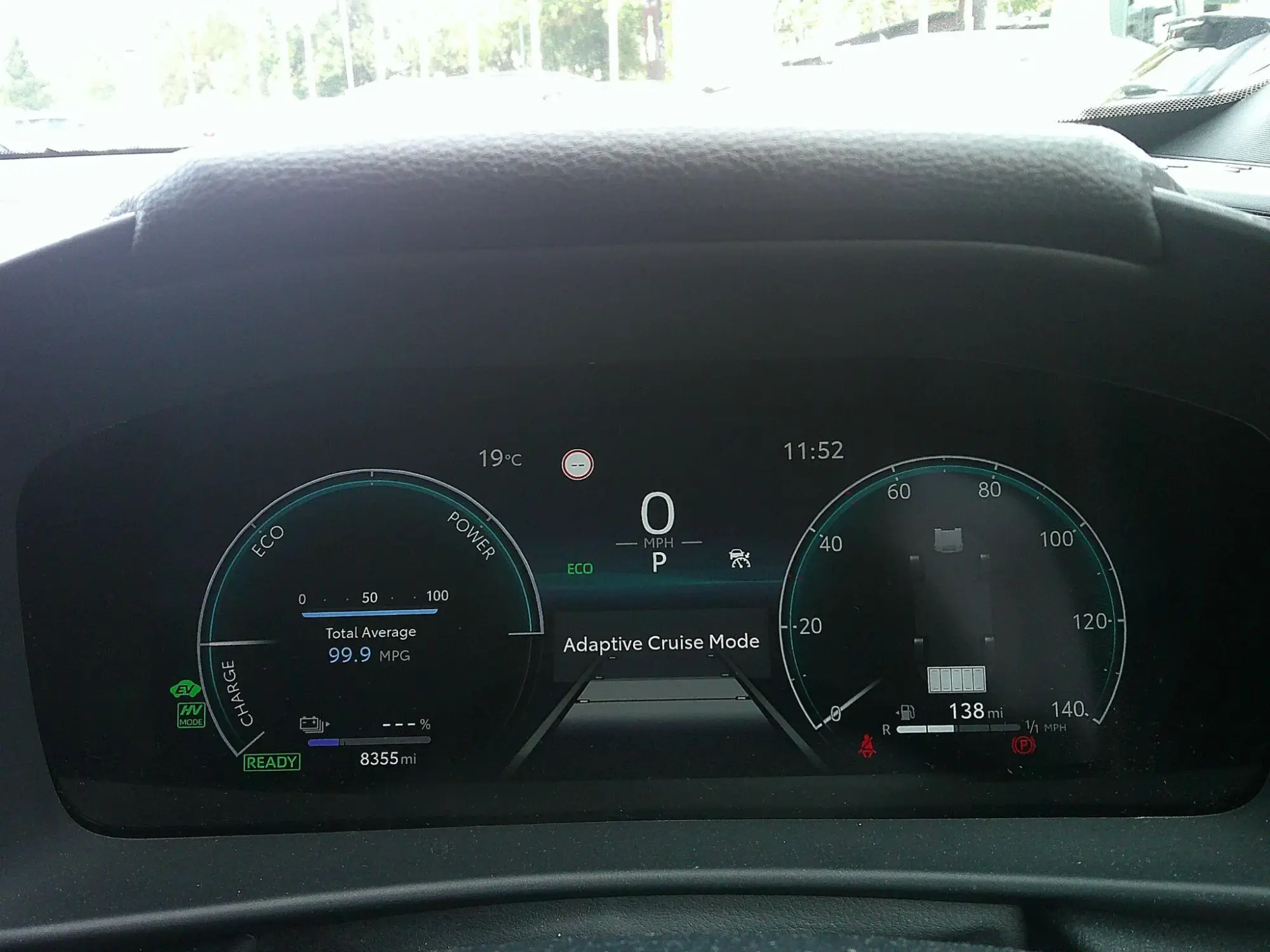 Toyota C-HR Plug-in Hybrid Image 25 Toyota C-HR Plug-in Hybrid Image 25