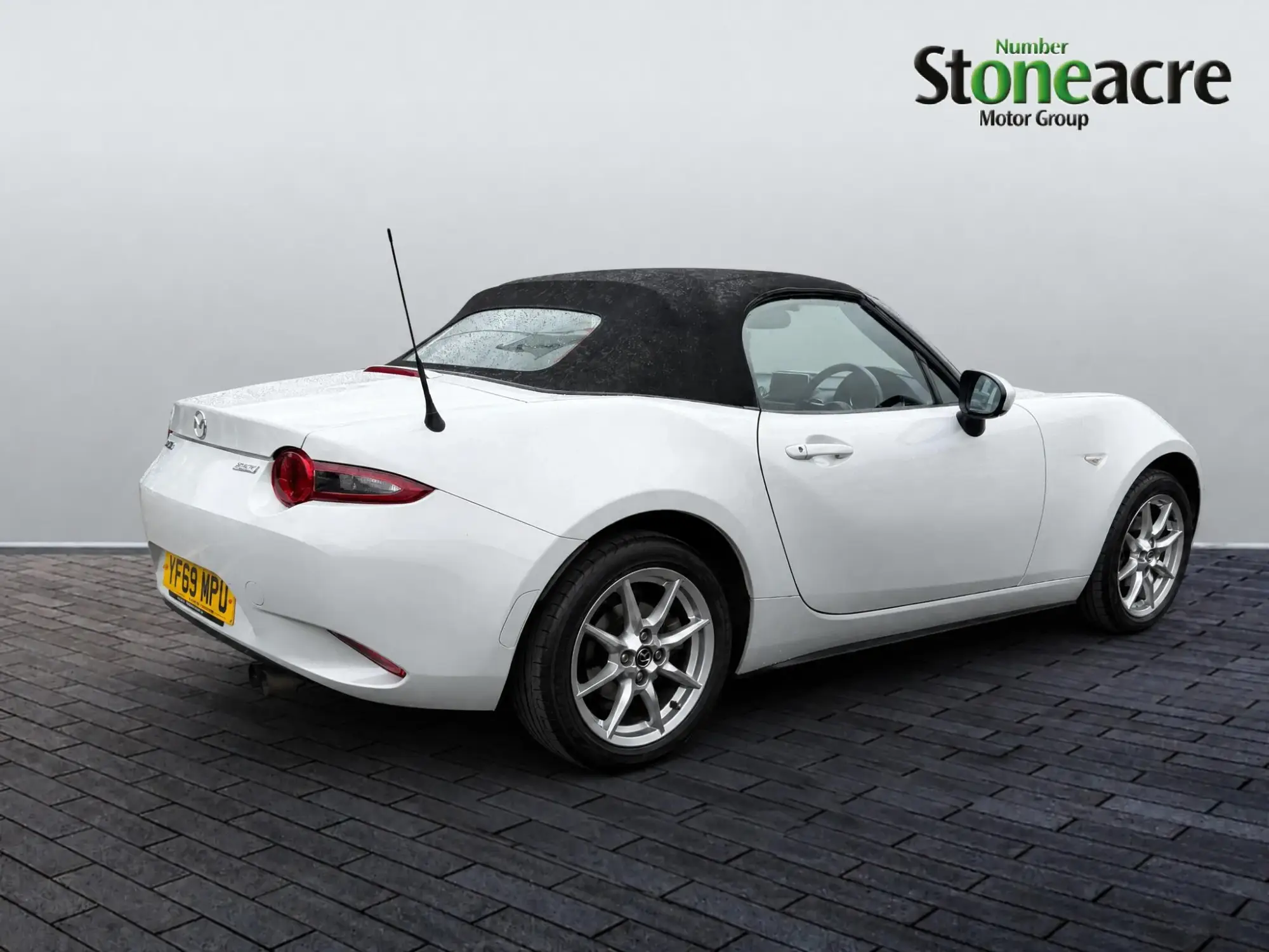 Mazda MX-5 Image 8 Mazda MX-5 Image 8