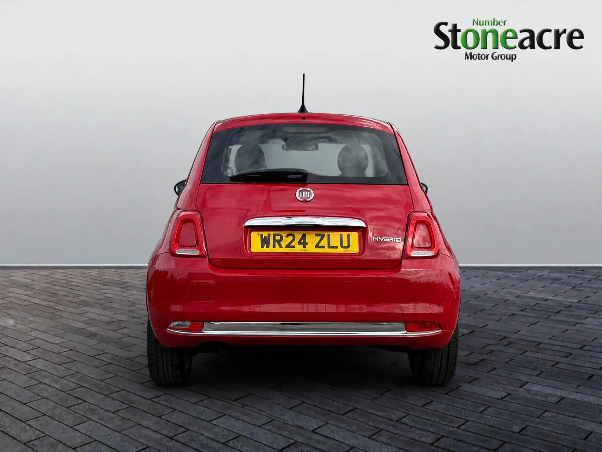 Fiat 500 Hybrid Image 6