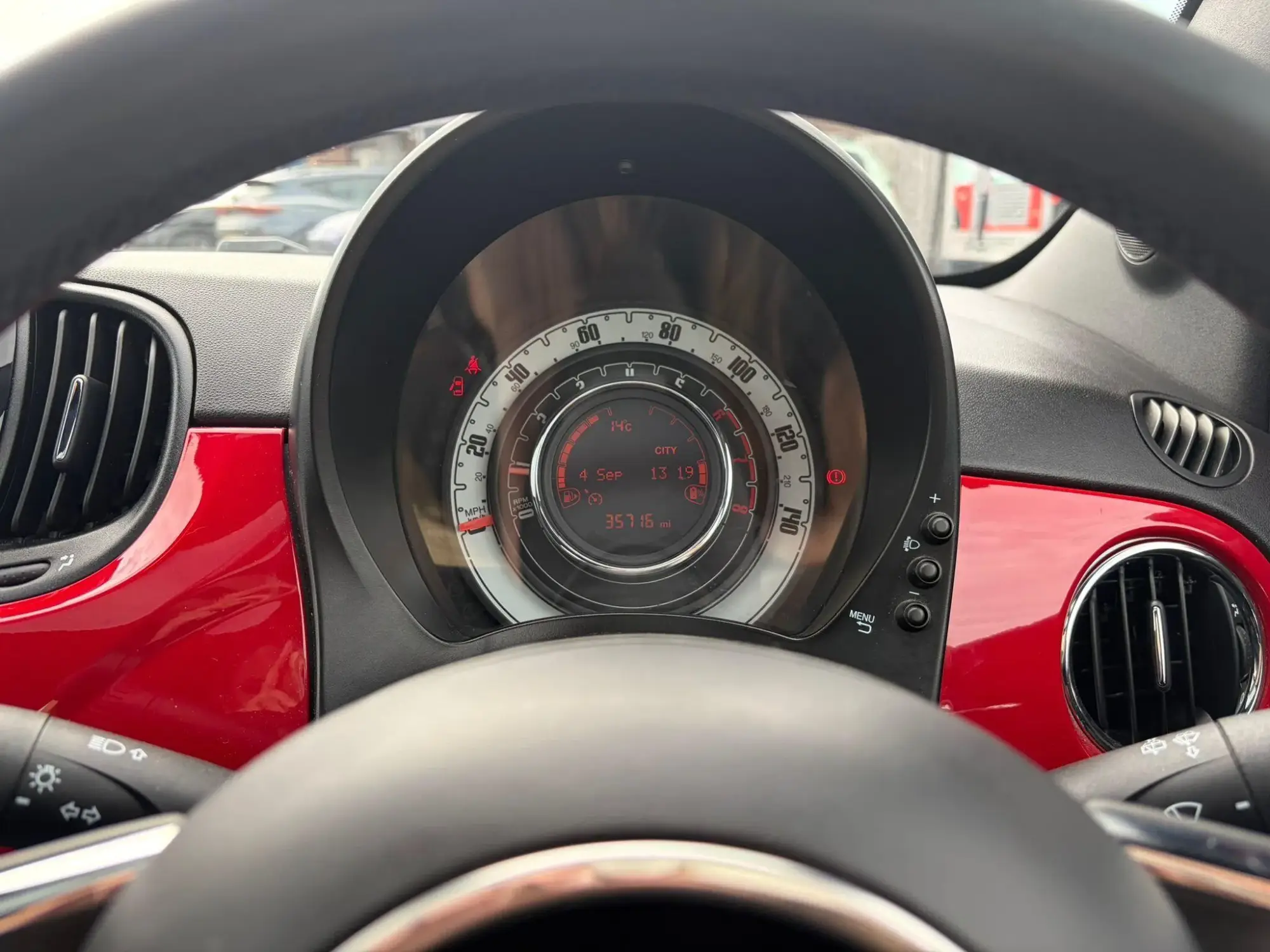 Fiat 500 Hybrid Image 17