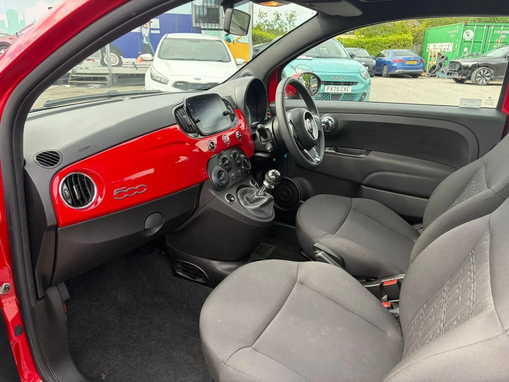 Fiat 500 Hybrid Image 22