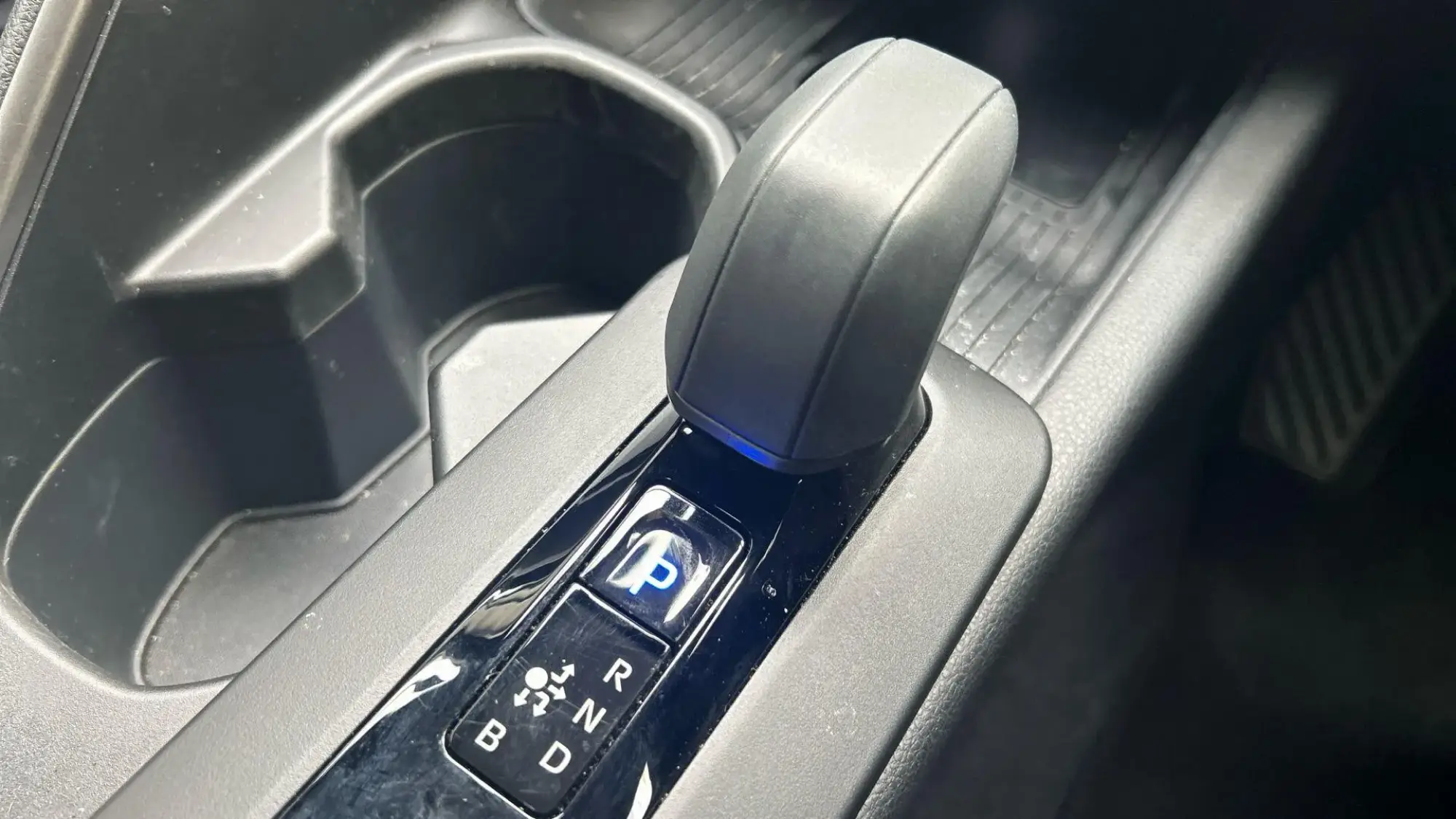 Toyota C-HR Plug-in Hybrid Image 35 Toyota C-HR Plug-in Hybrid Image 35